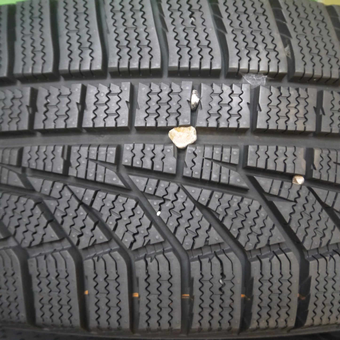 [送料無料] バリ溝！22年！キレイ！ほぼ10分★スタッドレス 195/65R15 ハンコック ウインター アイセプト IZ2A Exceeder エクシーダー 15インチ PCD114.3/5H★4102909Hス