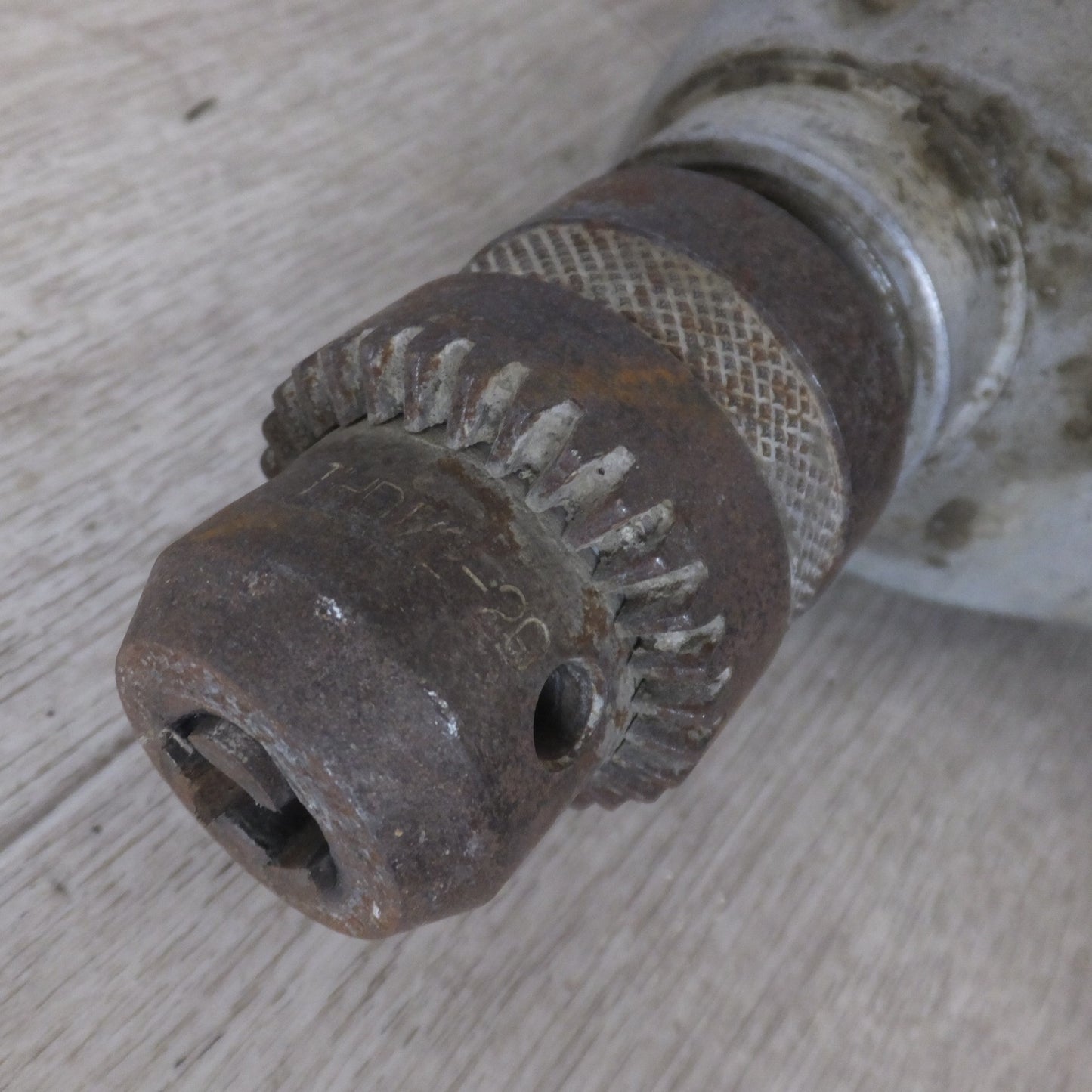 [送料無料] ★マキタ makita 13mm ドリル 6013BR　100V 620W 50-60Hz★