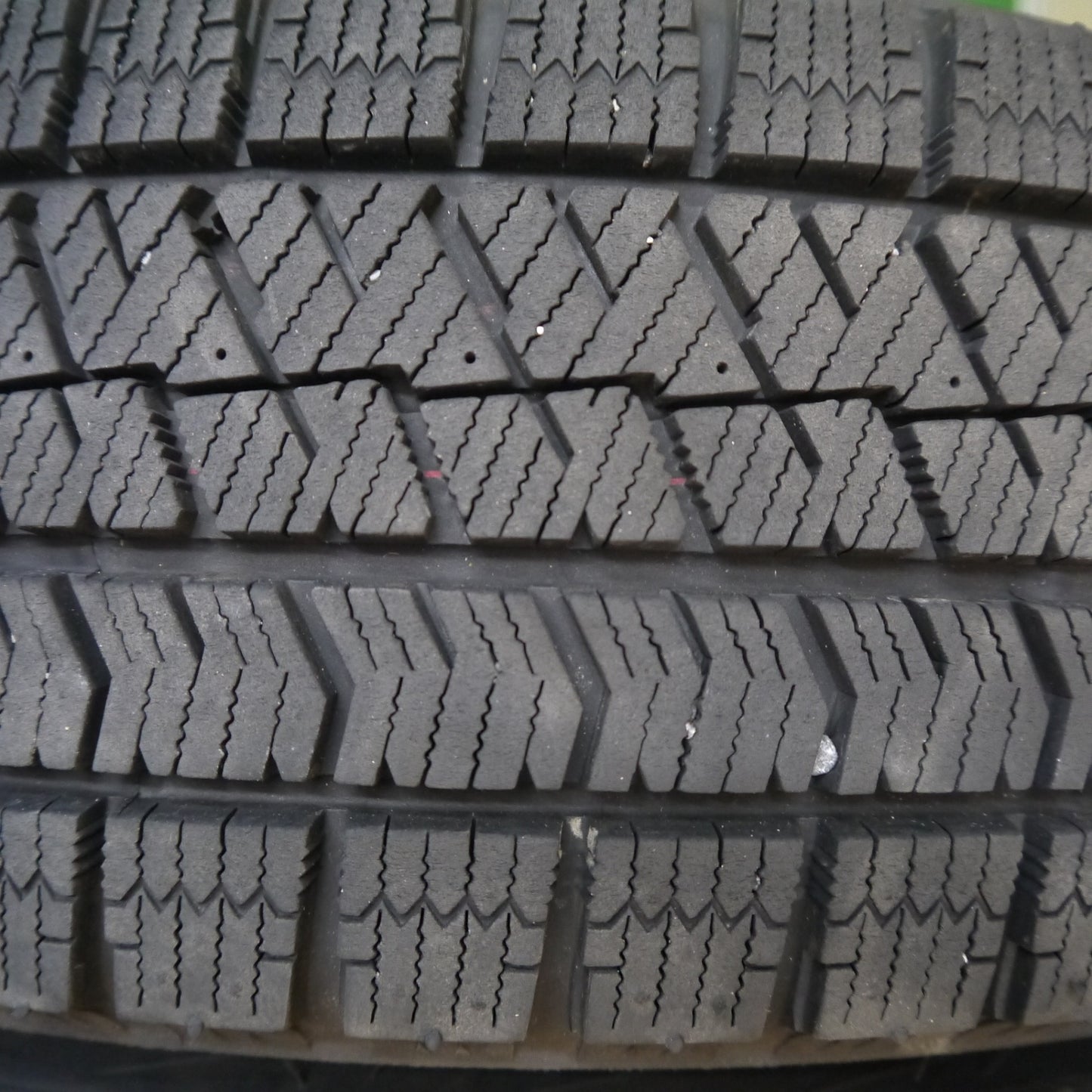 バリ溝！23年！9分★WORK LS105 175/65R15 スタッドレス ブリヂストン ブリザック VRX2 ワーク 15インチ PCD100/4H★6031606Hス