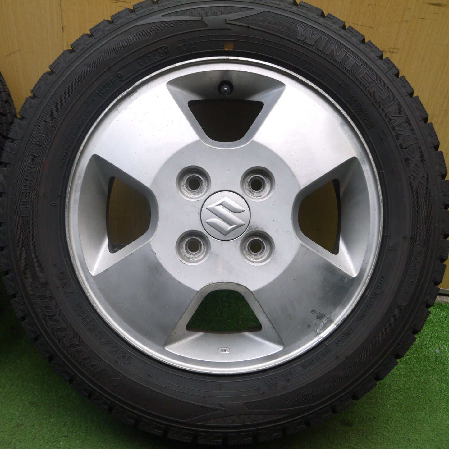 *送料無料* バリ溝！22年！ほぼ10分★スズキ ワゴンR 純正 155/65R13 スタッドレス ダンロップ ウインターマックス WM02 13インチ PCD100/4H★4052001Hス