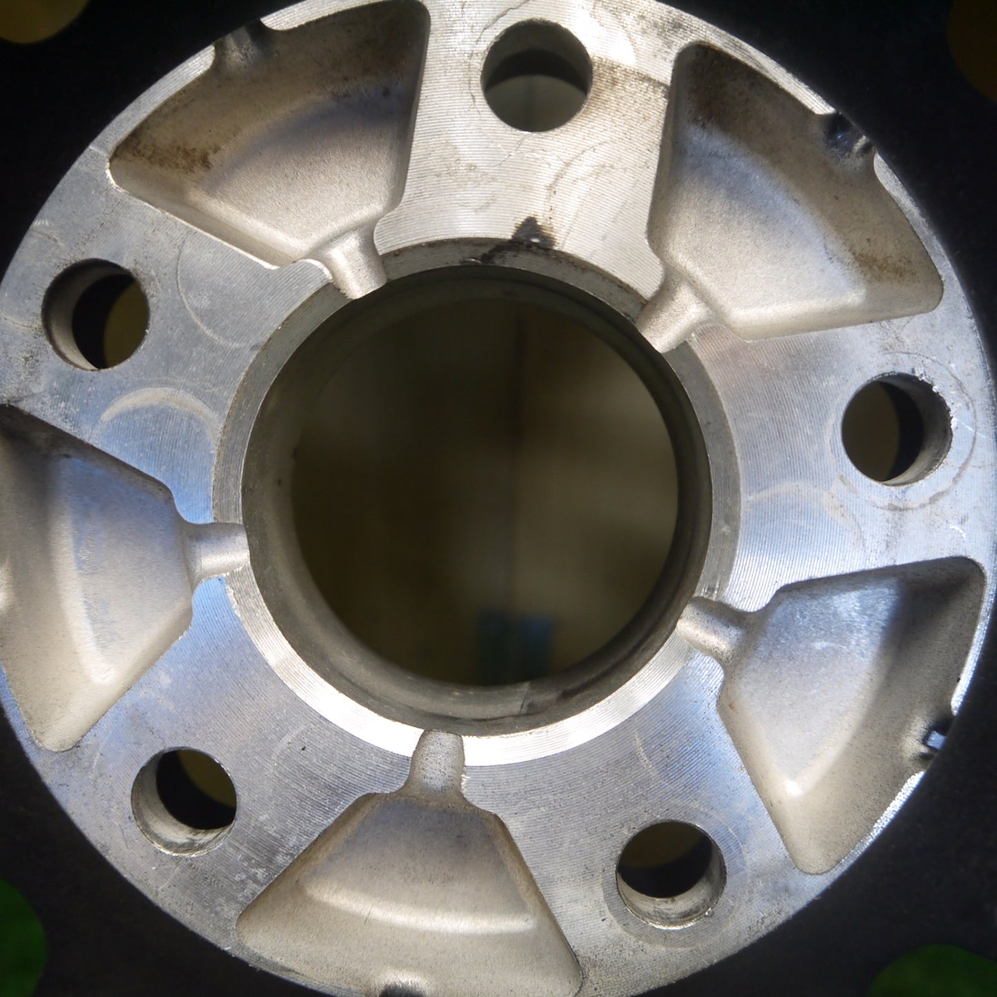ほぼ未使用！23年！キレイ！1本◎ジープ 等 KMC KM542 Impact 35×12.50R17 121Q 10PR ヨコハマ ジオランダー X-AT インパクト 17インチ PCD127/5H◎6073102Hノ