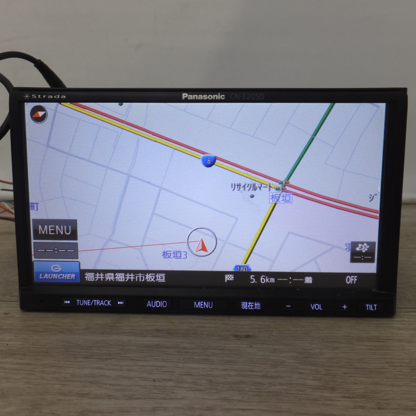 [送料無料] ★パナソニック Panasonic SSDカーナビステーション Strada CN-E205D(29)★