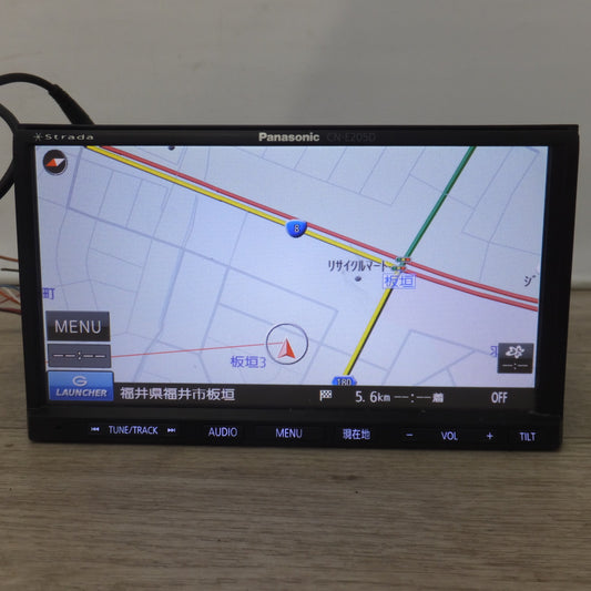 [送料無料] ★パナソニック Panasonic SSDカーナビステーション Strada CN-E205D(29)★