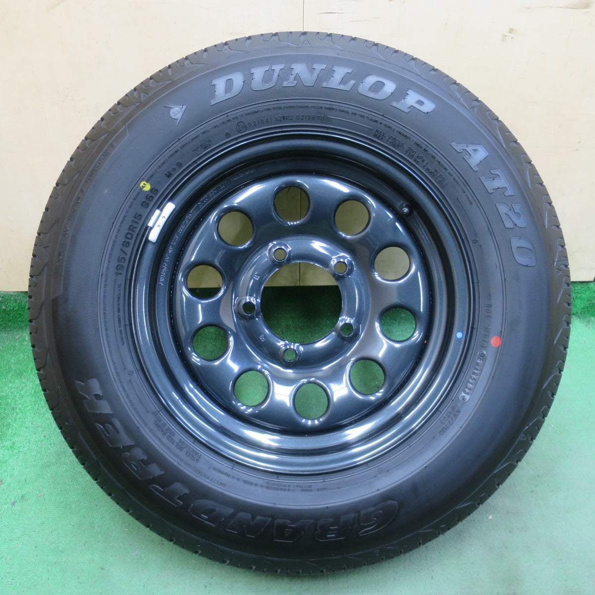 未使用！23年！1本◎スズキ ジムニー シエラ 純正 スチール 195/80R15 ダンロップ AT20 グラントレック 15インチ スペア PCD139.7/5H◎6063007イノ