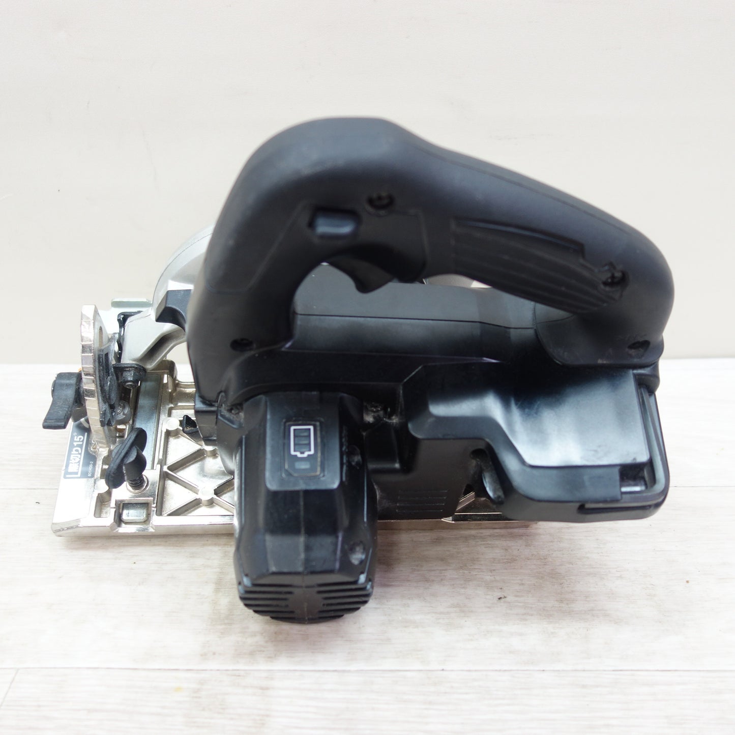 [送料無料] ☆マキタ 125mm 18V 充電式 マルノコ HS471D 本体のみ 丸ノコ 丸のこ 丸鋸 電動 工具☆