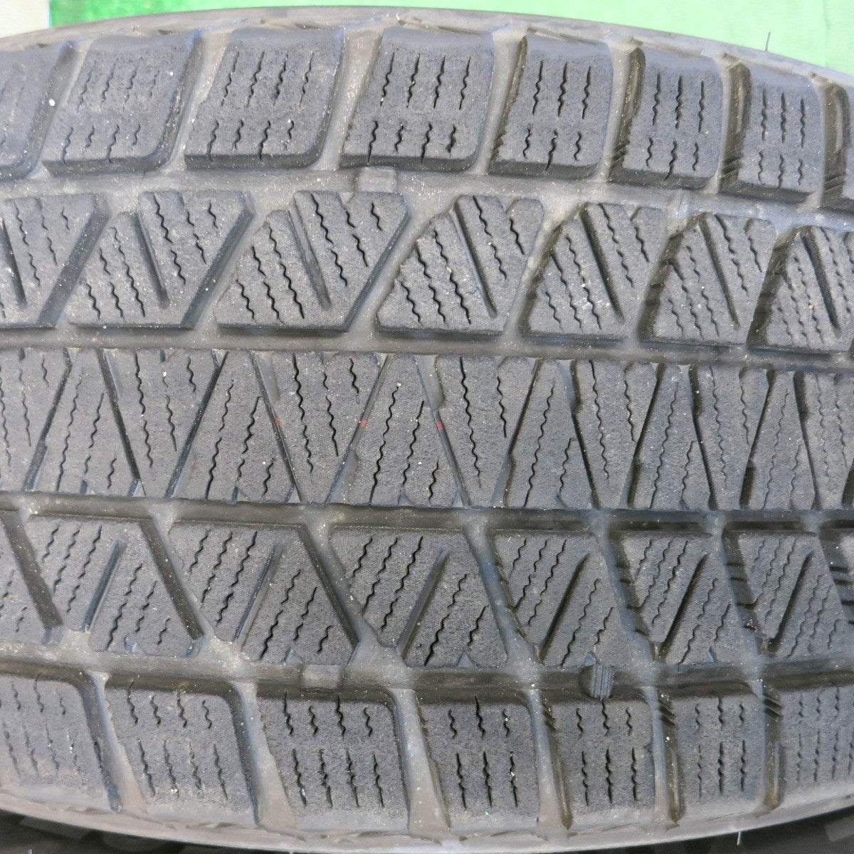 4本価格◎スタッドレス 235/60R18 ブリヂストン ブリザック DM-V3 MANARAY SPORT マナレイ スポーツ 18インチ PCD114.3/5H◎6081407HAス