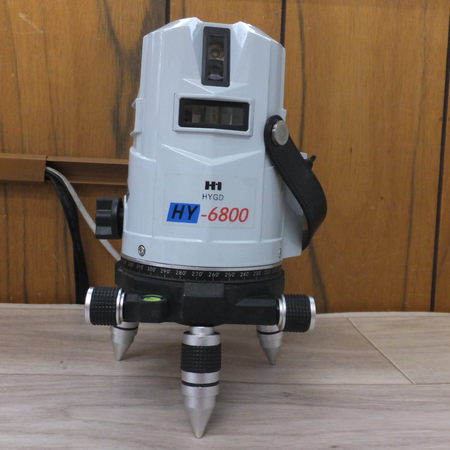 [送料無料] キレイ★ATABAh マルチレーザー Multi Laser HYGD HY-6800　レーザー墨出し器 セット★