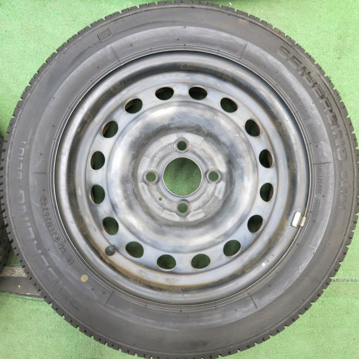バリ溝！24年！8.5分◎日産 ノート キューブ 等 純正 スチール 175/65R14 セイバーリング SL101 14インチ PCD100/4H◎6080610HAノ