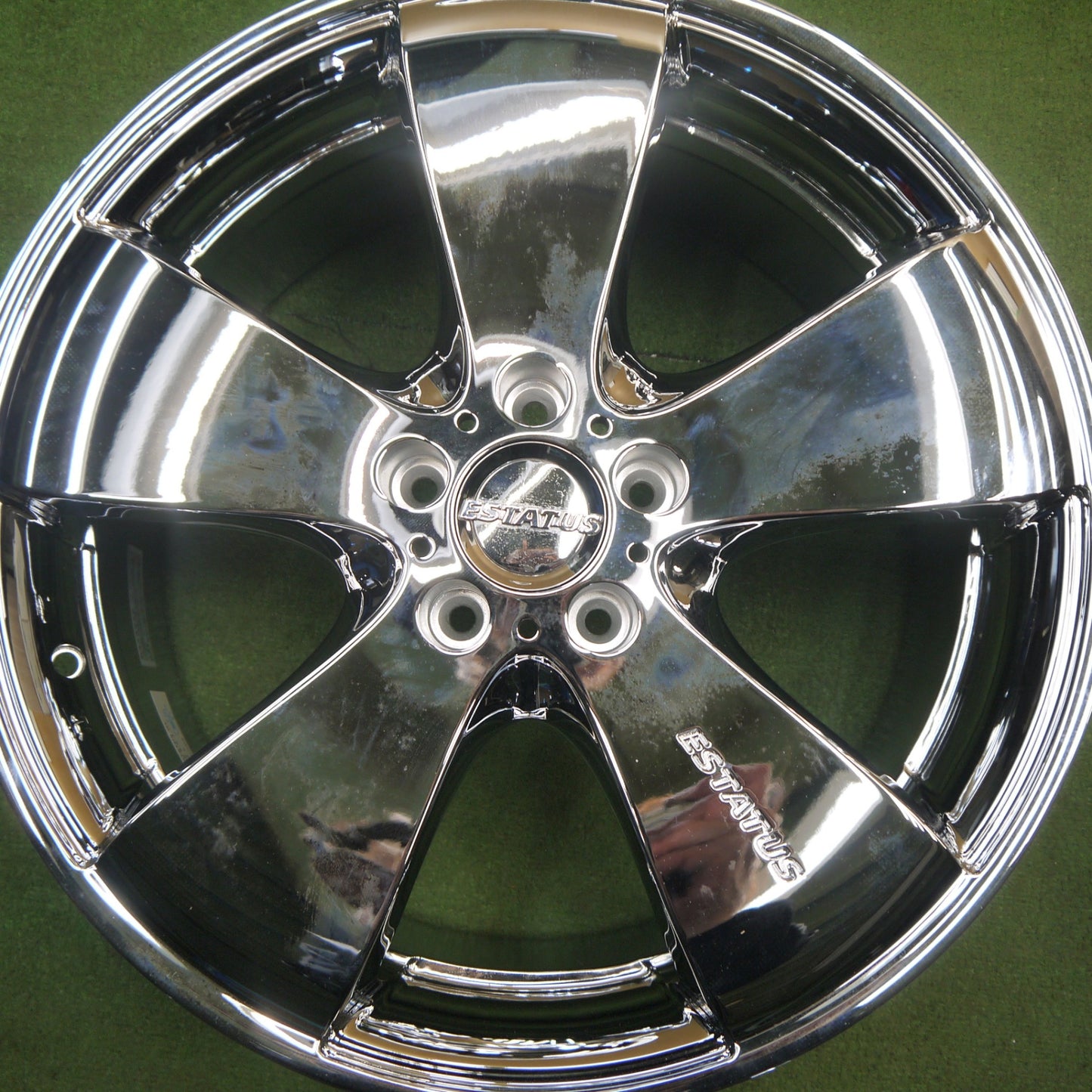 未使用！付属品付き★ESTATUS ML 19インチ ホイール 19×8.5J 19×9.5J エステイタス PCD114.3/5H★6022405Hホ