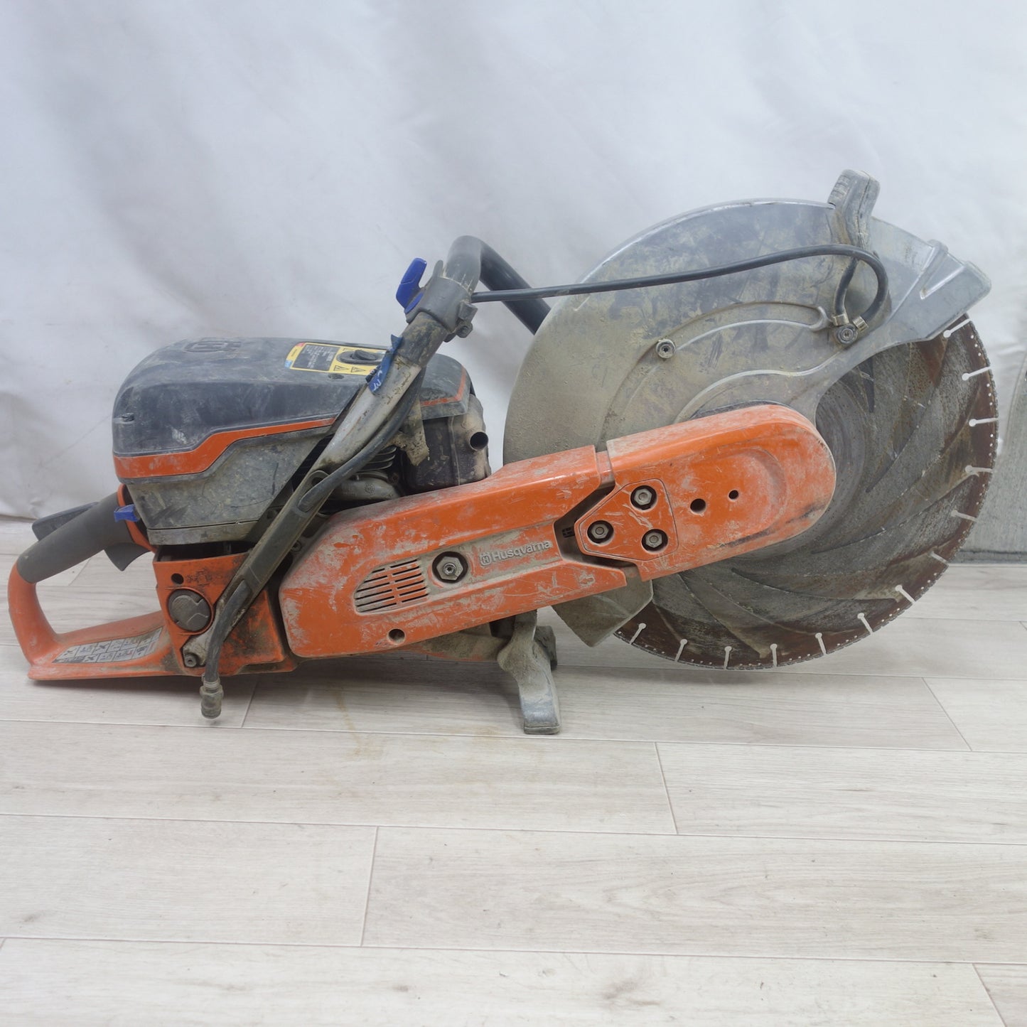 [送料無料] ◆Husqvarna ハスクバーナ パワー カッター K970 切断機 エンジン コンクリート カッター◆