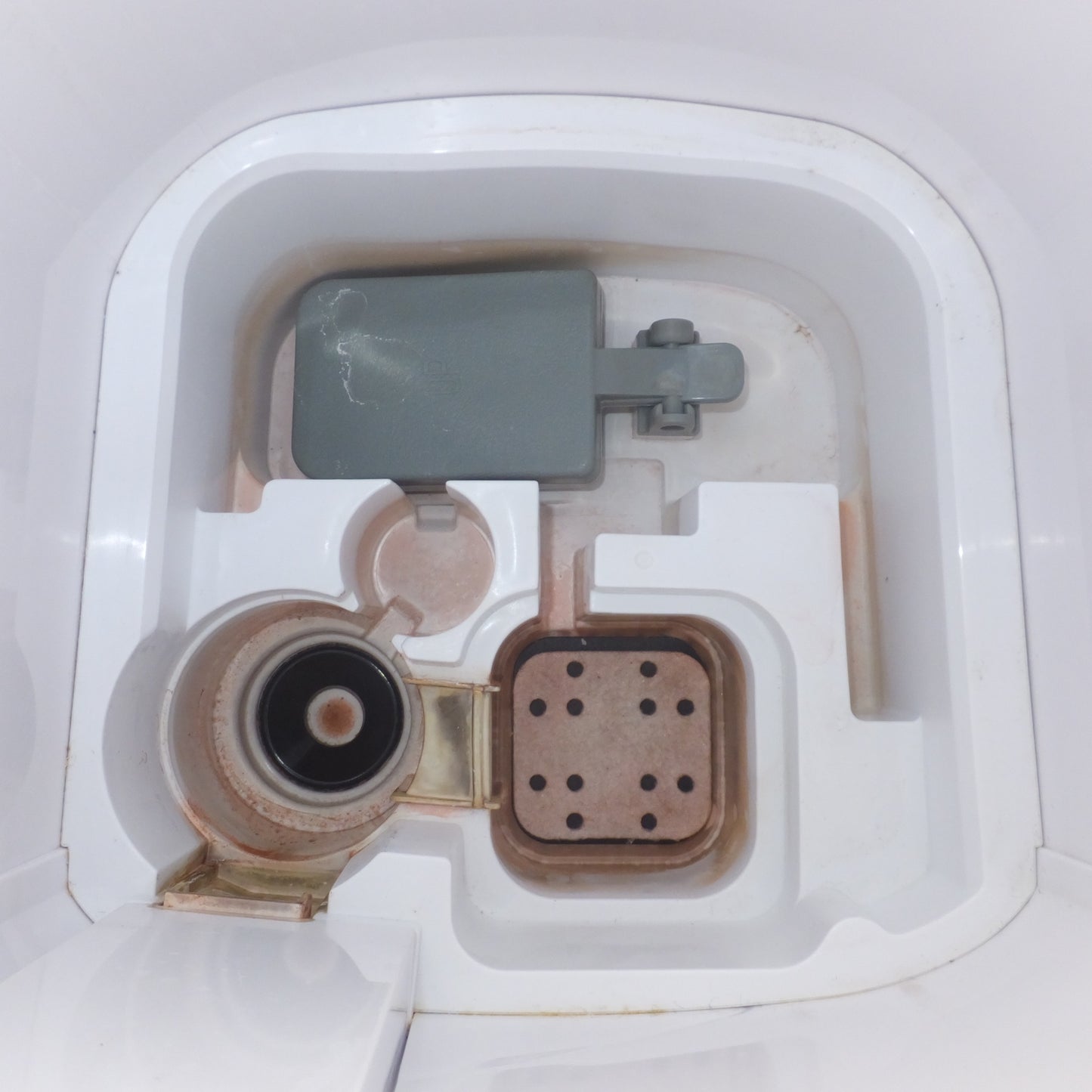 [送料無料] ★アイリスオーヤマ IRIS OHYAMA 2022年製 上給水ハイブリッド加湿器 UHK-500-W　AC100V 110W 50/60Hz(2)★