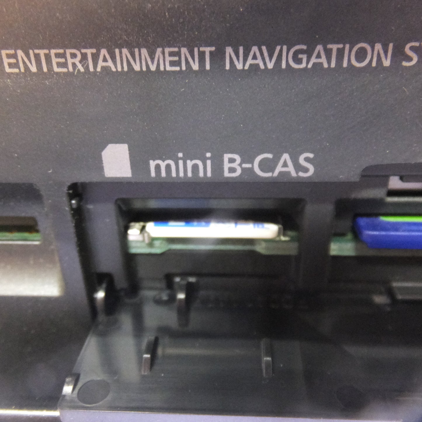 [送料無料] ★パナソニック製 日産 純正 オリジナルナビゲーション MM113D-W B8260-79921[19]★