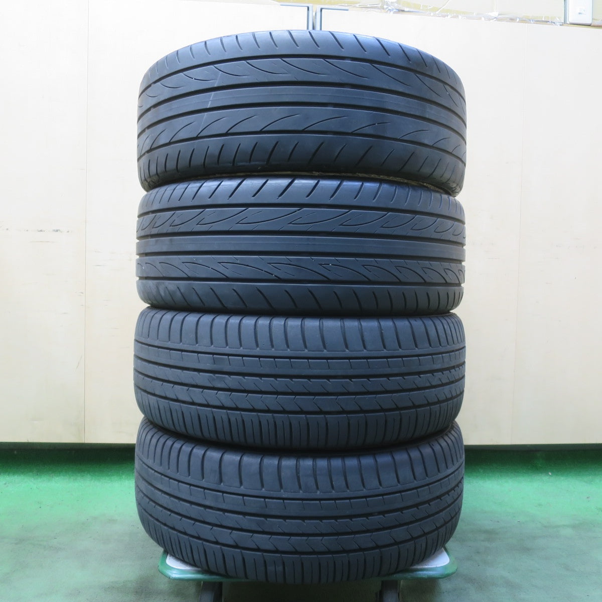 4本価格！23年★Cliff Climb TC-05 205/40R17 ヨコハマ アドバン FLEVA V701 ウィンラン R330 クリフクライム 17インチ PCD100/4H★6053010イノ