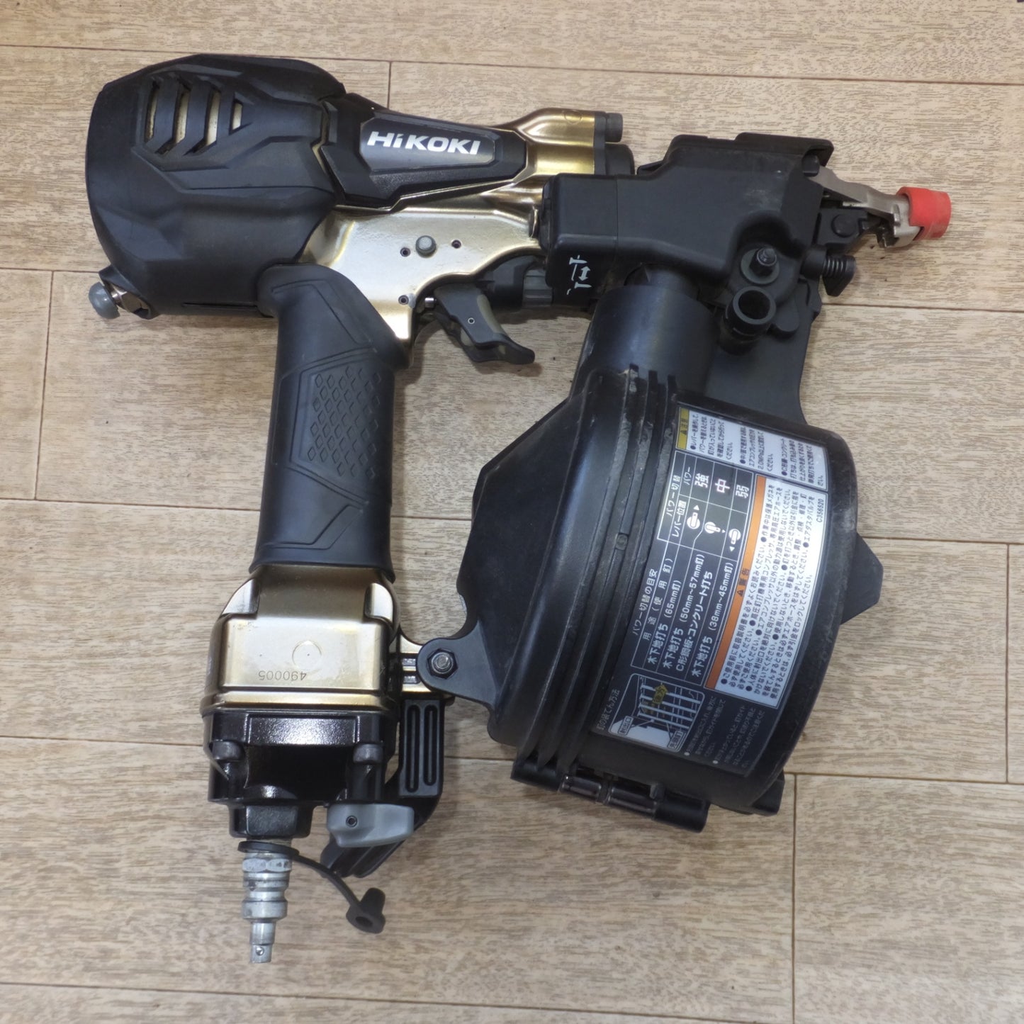 [送料無料] ★ハイコーキ HiKOKI 65mm 高圧ロール釘打機 NV65HR2　使用空気圧力 1.18～2.26MPa★