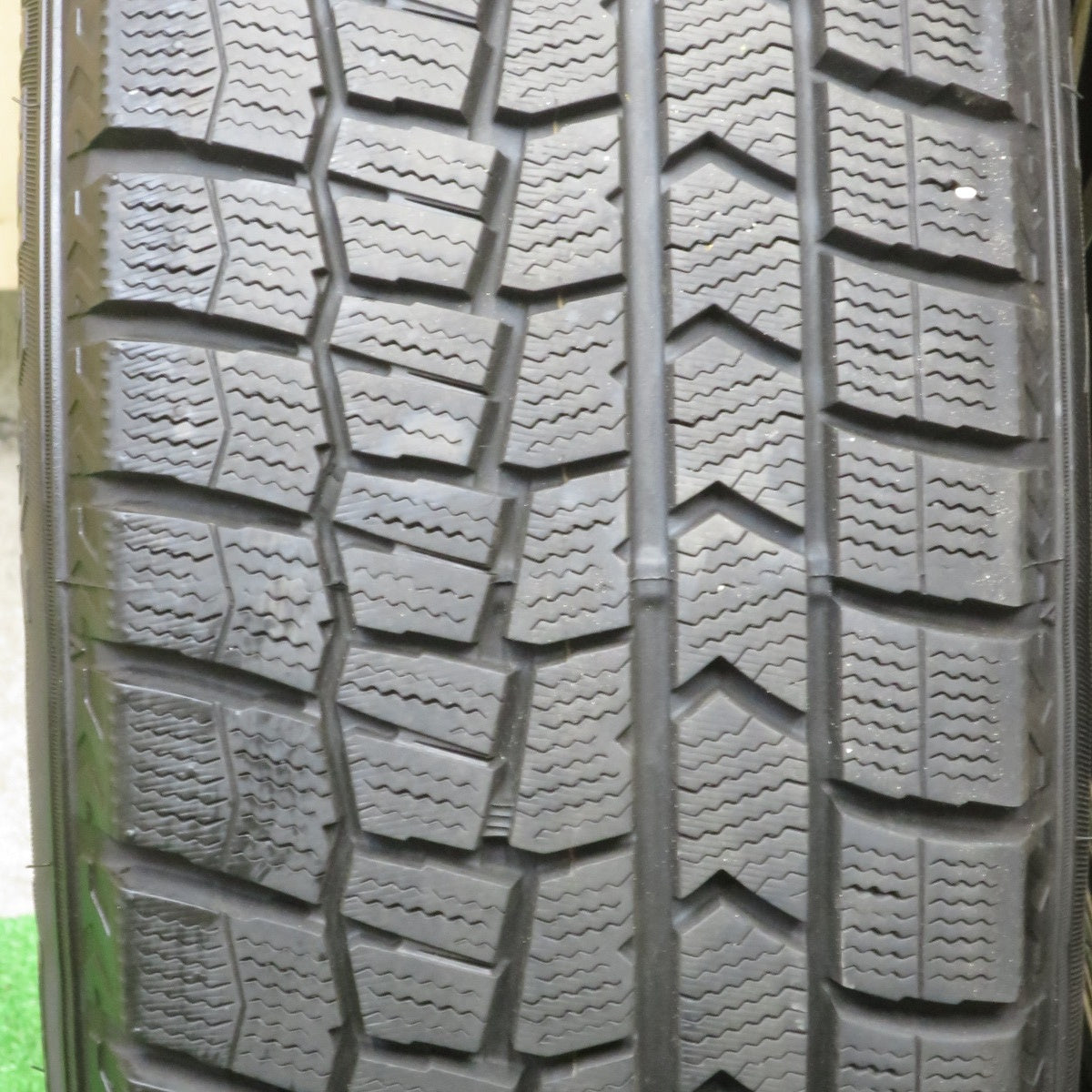 バリ溝！22年！キレイ！9.5分以上★スタッドレス 195/65R15 ダンロップ ウインターマックス WM02 EuroSpeed MANARAY SPORT ユーロスピード 15インチ PCD114.3/5H★5062002TTス