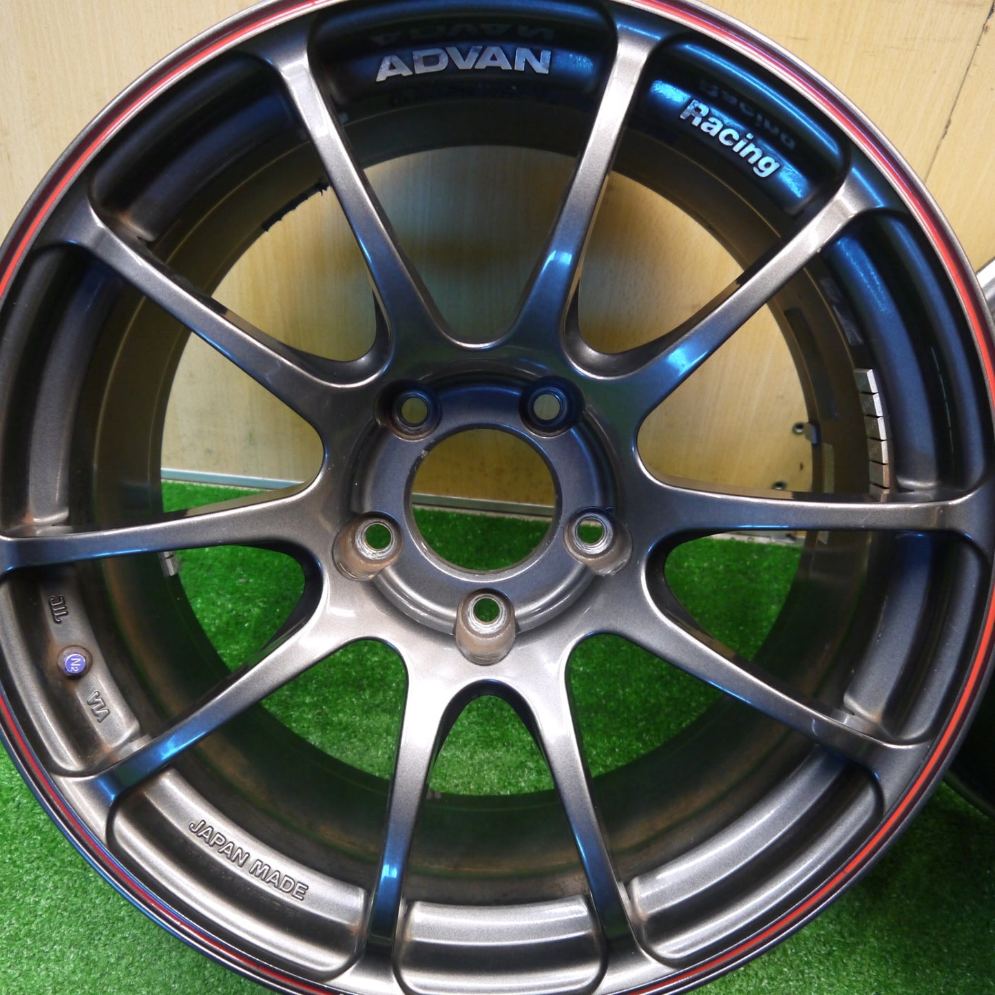 リムステッカー付き★ADVAN Racing RZ 17インチ ホイール 17×9J アドバン レーシング PCD114.3/5H★5102903Hホ