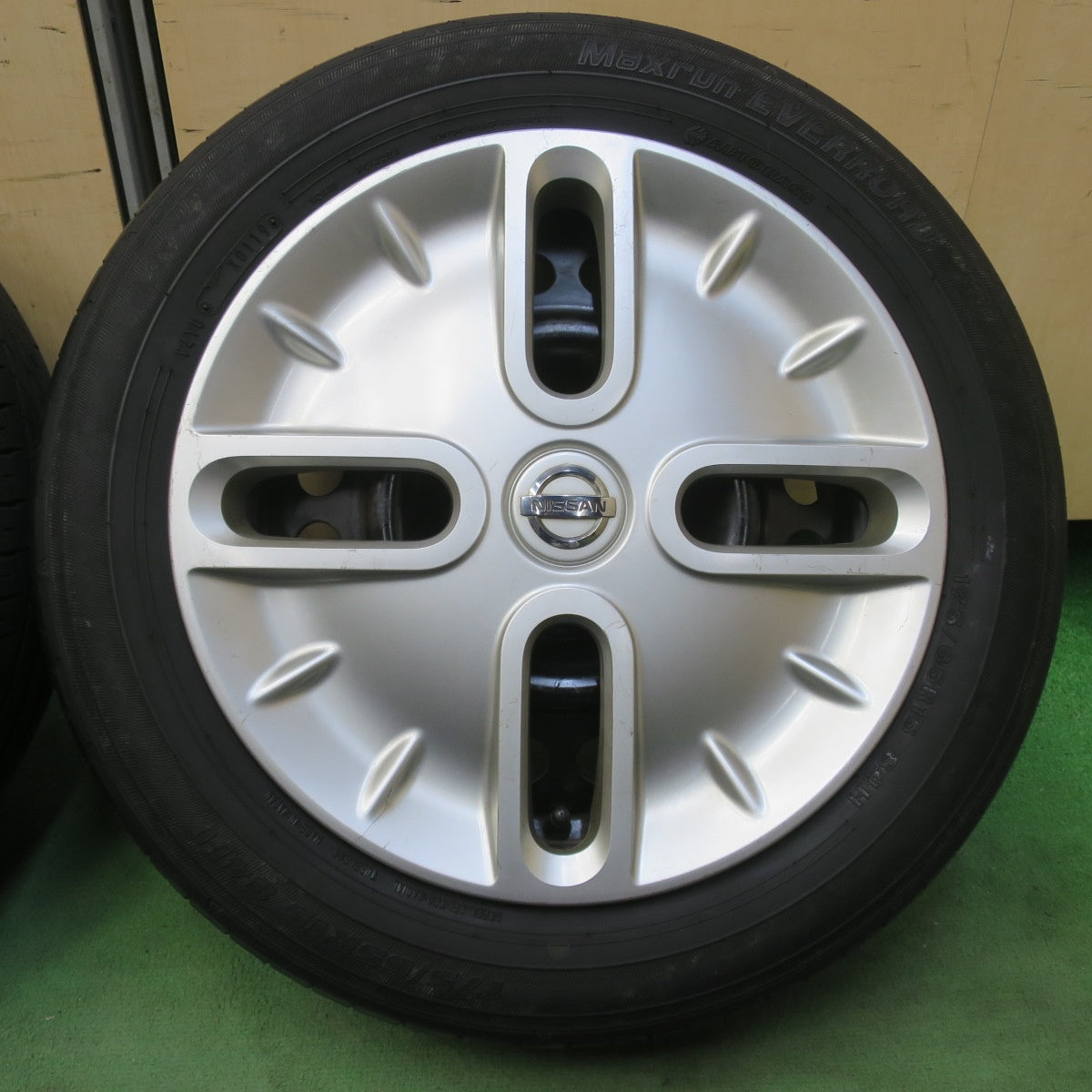 4本価格★日産 キューブ 純正 スチール 175/65R15 オートバックス Maxrun EVERROAD 15インチ PCD100/4H★6042604IMノ