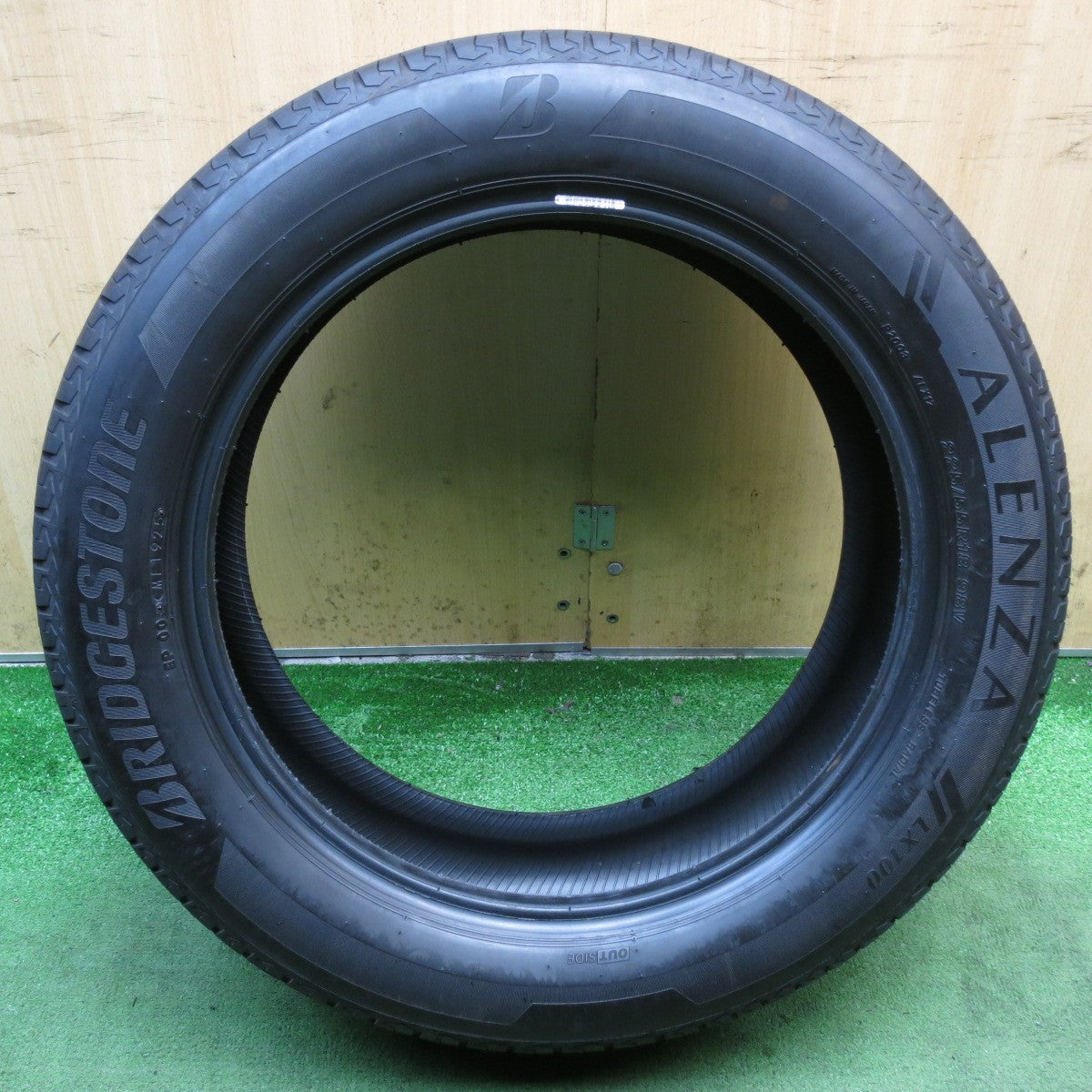 バリ溝！25年！9分！1本◎225/55R18 ブリヂストン アレンザ LX100 タイヤ 18インチ フォレスター XV アウトランダー デリカ D:5 等◎6092108KKノタ