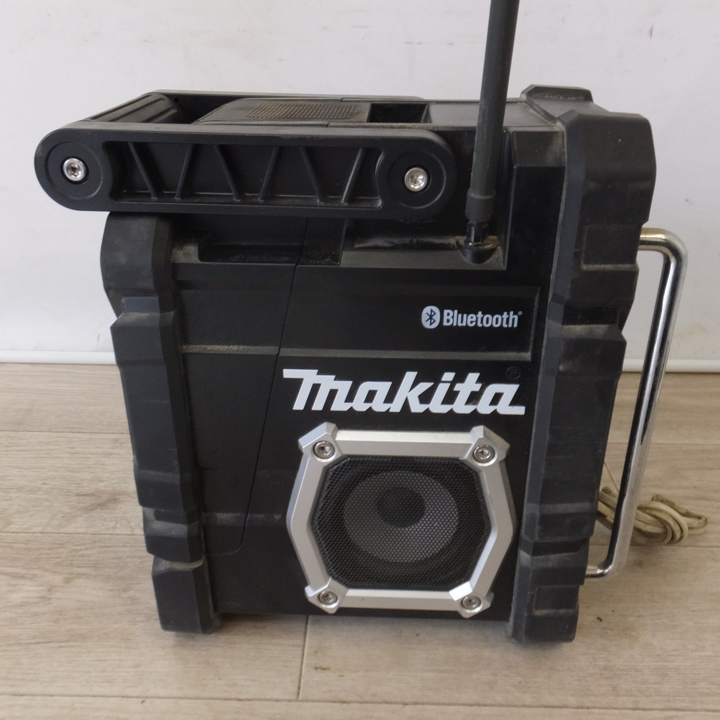 [送料無料] ★マキタ makita 充電式ラジオ MR108　バッテリ BL1430　セット★