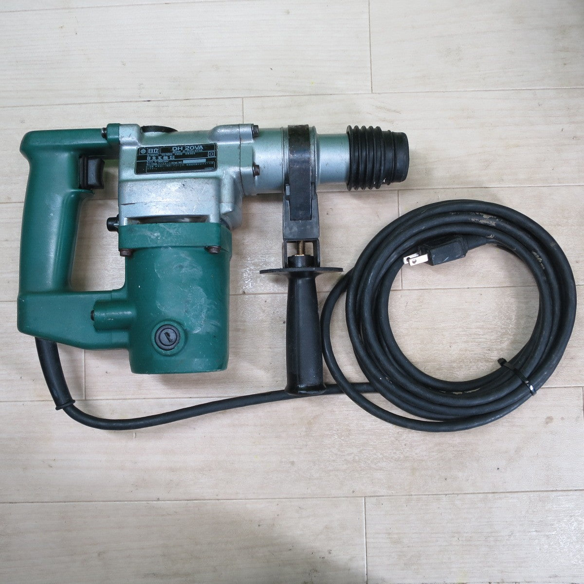 ☆日立 20mm ロータリ ハンマドリル DH20VA 電動 工具 ロータリー ハンマードリル コード式 はつり ハツリ 穴あけ HITACHI 100V☆