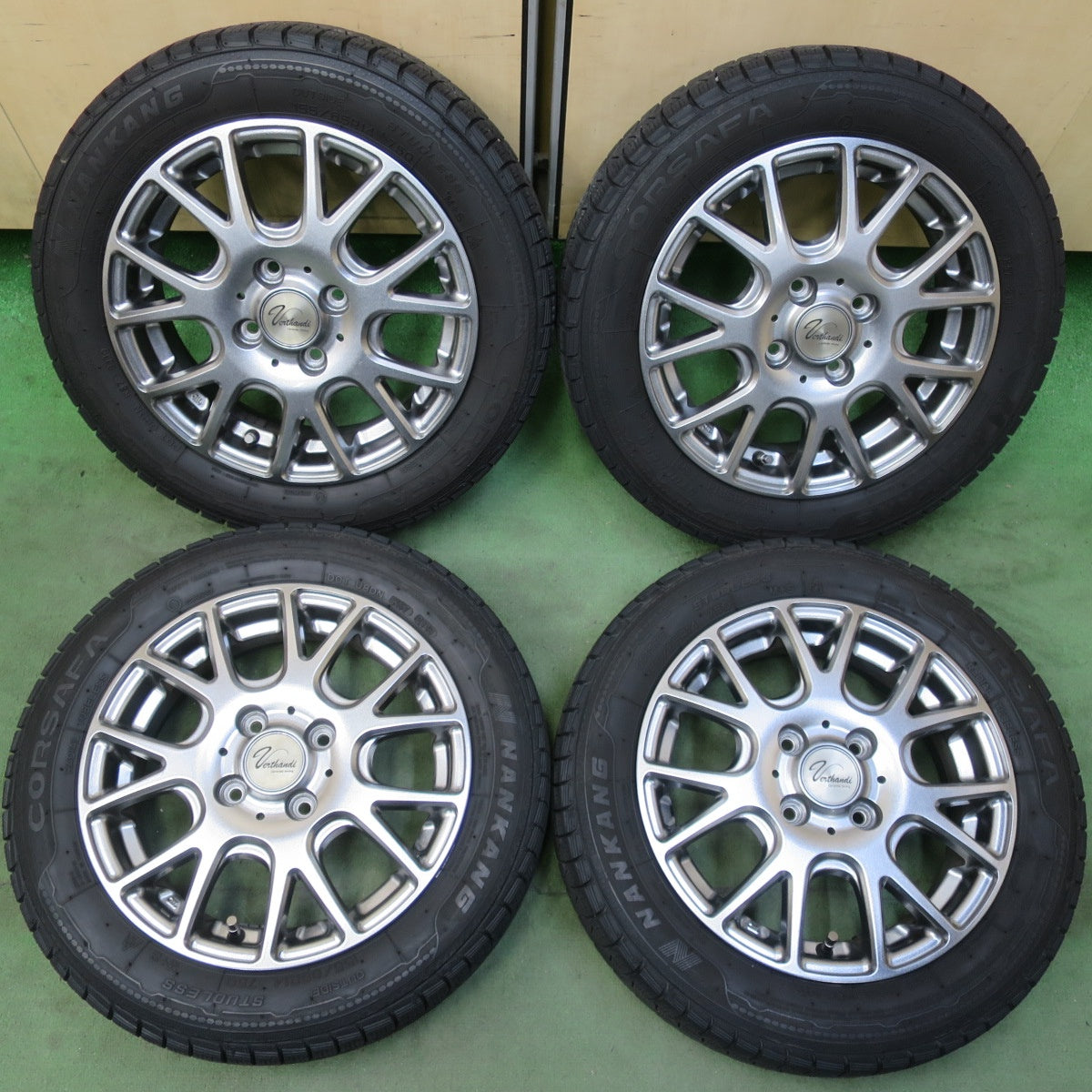 キレイ◎スタッドレス 155/65R14 ナンカン CORSAFA Verthandi ヴェルザンディ 14インチ PCD100/4H◎6071803イス