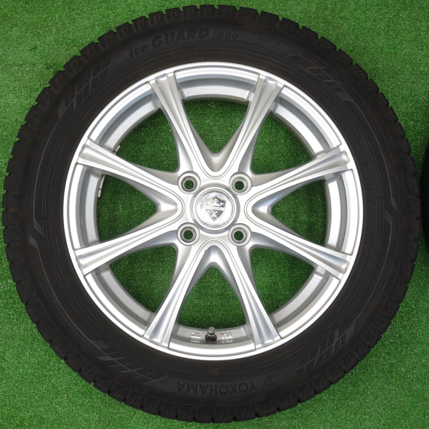 バリ溝！キレイ！9分★スタッドレス 165/65R15 ヨコハマ アイスガード iG60 ESTROSA エステローザ 15インチ タフト ソリオ 等 PCD100/4H★5121901KTス