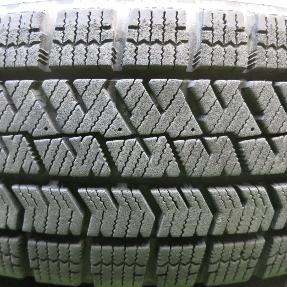 バリ溝！8.5分★スタッドレス 155/65R14 ブリヂストン ブリザック VRX2 BALMINUM VR5 バルミナ 14インチ PCD100/4H★6032903HAス