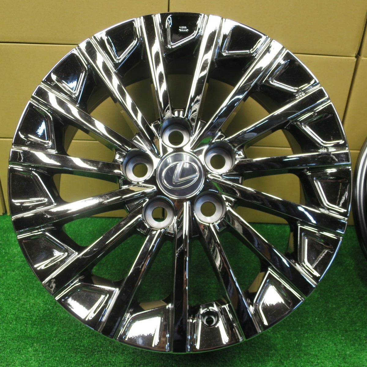 新車外し★レクサス LM 500 h 純正 OP ホイール 17インチ 17×6.5J 40 アルファード ヴェルファイア 等 PCD120/5H★5111401NKホ