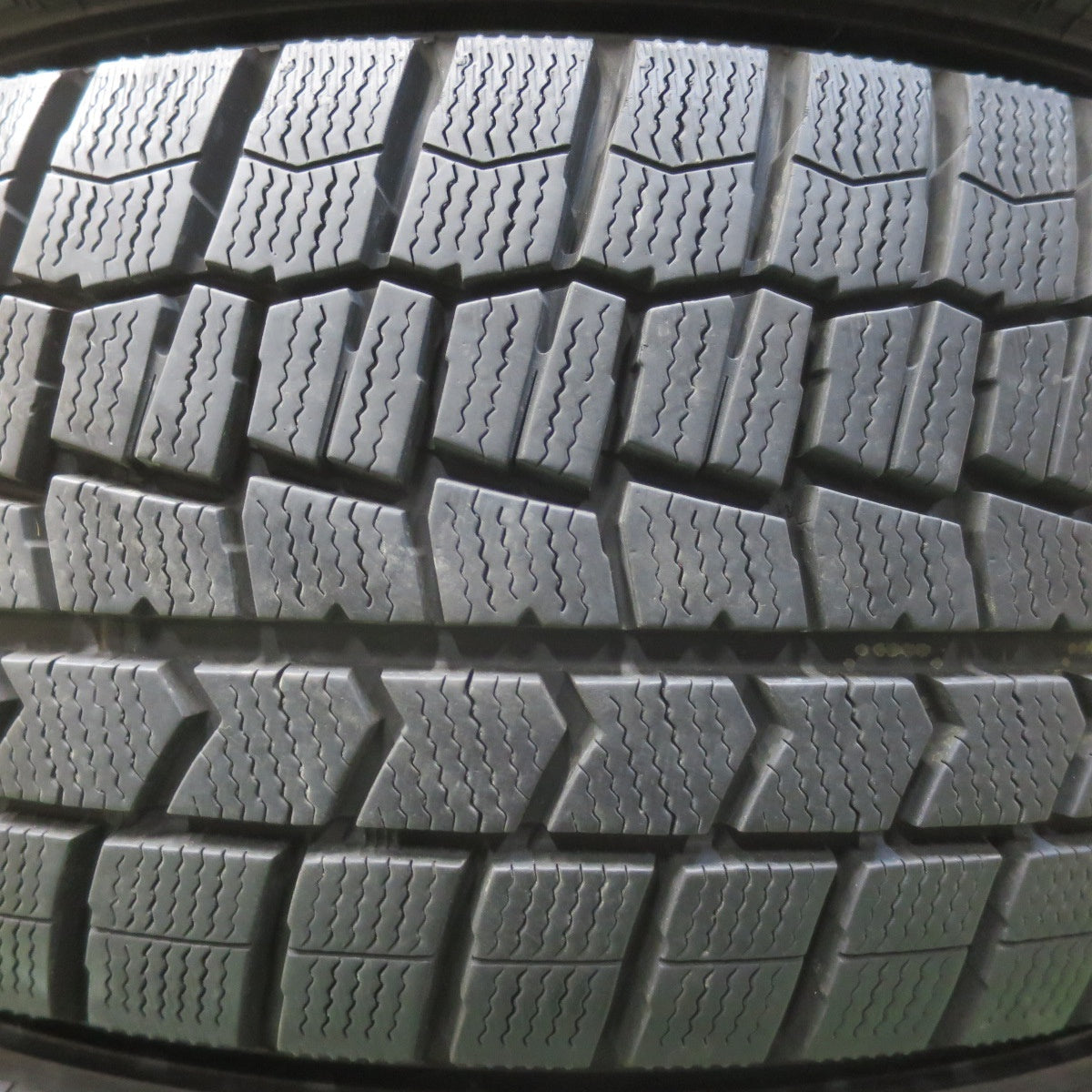 バリ溝！キレイ！9.5分★アウディ A3 8V 純正 205/55R16 スタッドレス ダンロップ ウインターマックス WM02 16インチ PCD112/5H★6020606イス