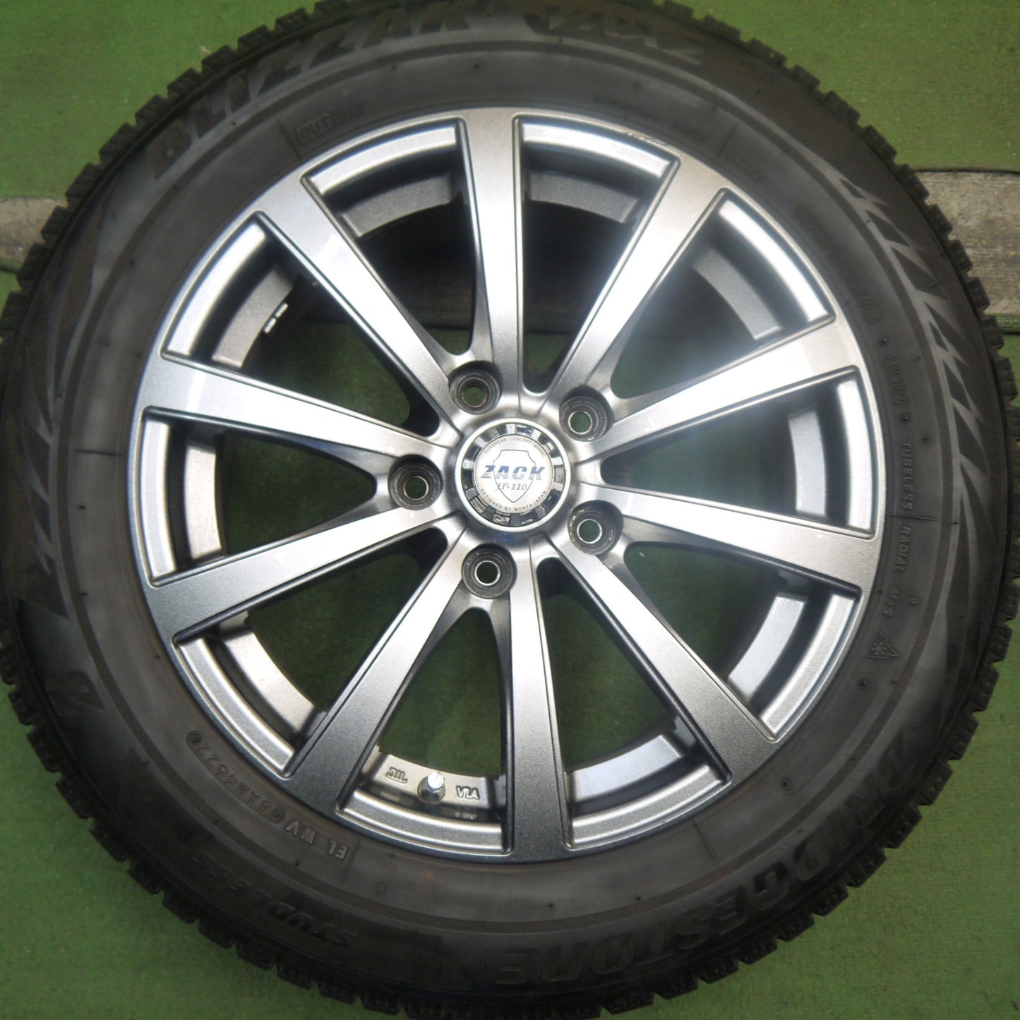 バリ溝！22年！キレイ！8.5分★スタッドレス 195/60R16 ブリヂストン ブリザック VRX2 ZACK JP-110 MONZA ザック 16インチ PCD114.3/5H★5092203Hス