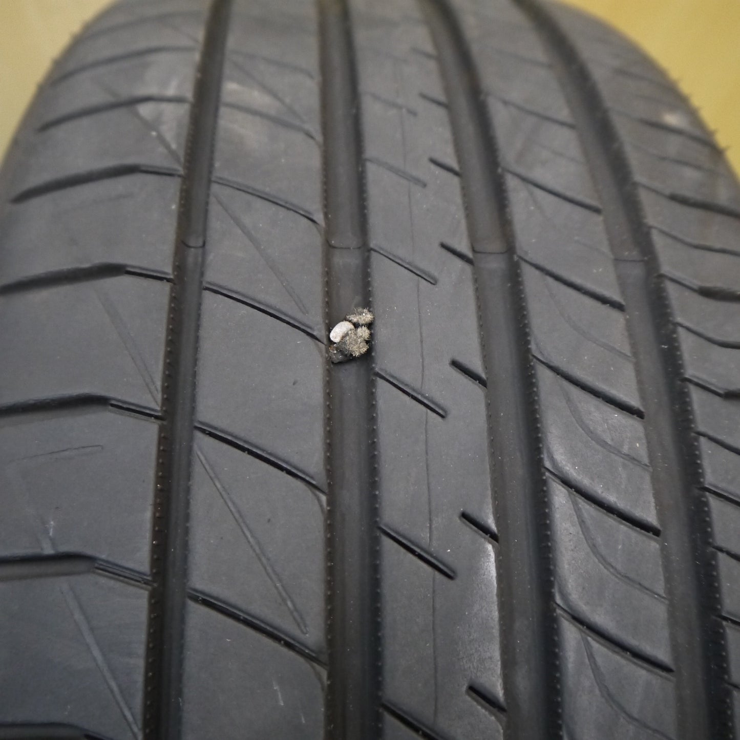 バリ溝！24年！9.5分！1本★225/45R18 ダンロップ LE MANS V + ルマン 5 プラス タイヤ 18インチ レヴォーグ WRX クラウン 等★5102001Hノタ