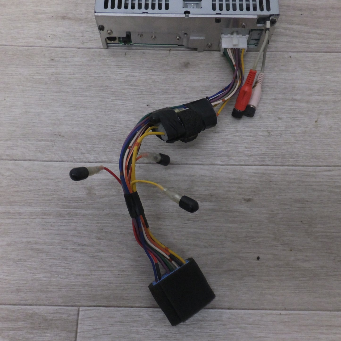 [送料無料] ★クラリオン製 スズキ カーオーディオ CD MP3 WMA レシーバー CZ109　C9C9 V6 180[37]★