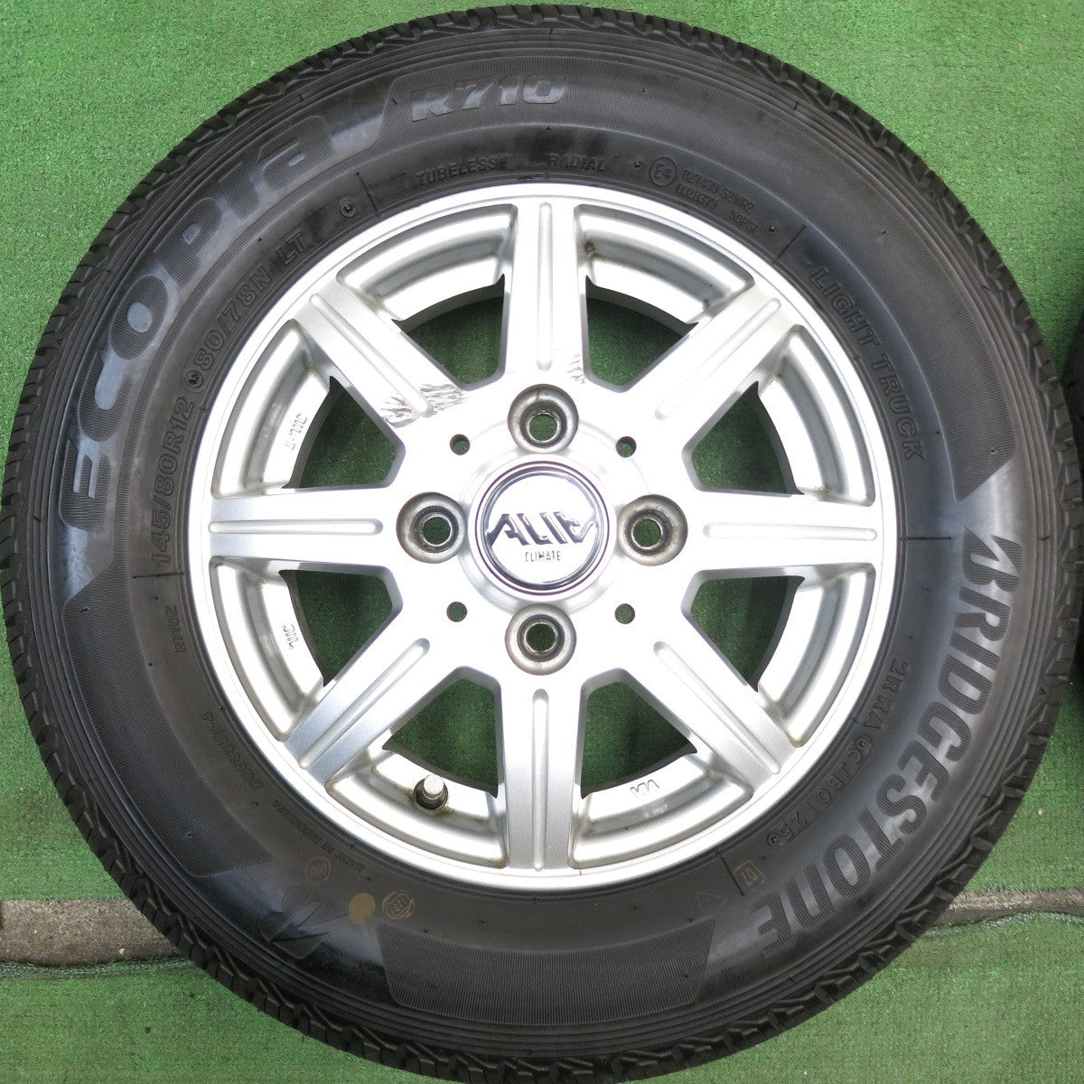 バリ溝！25年！8.5分◎145/80R12 80/78N ブリヂストン エコピア R710 ALIA CLIMATE アリア クライメイト 12インチ PCD100/4H◎6071607HAノ