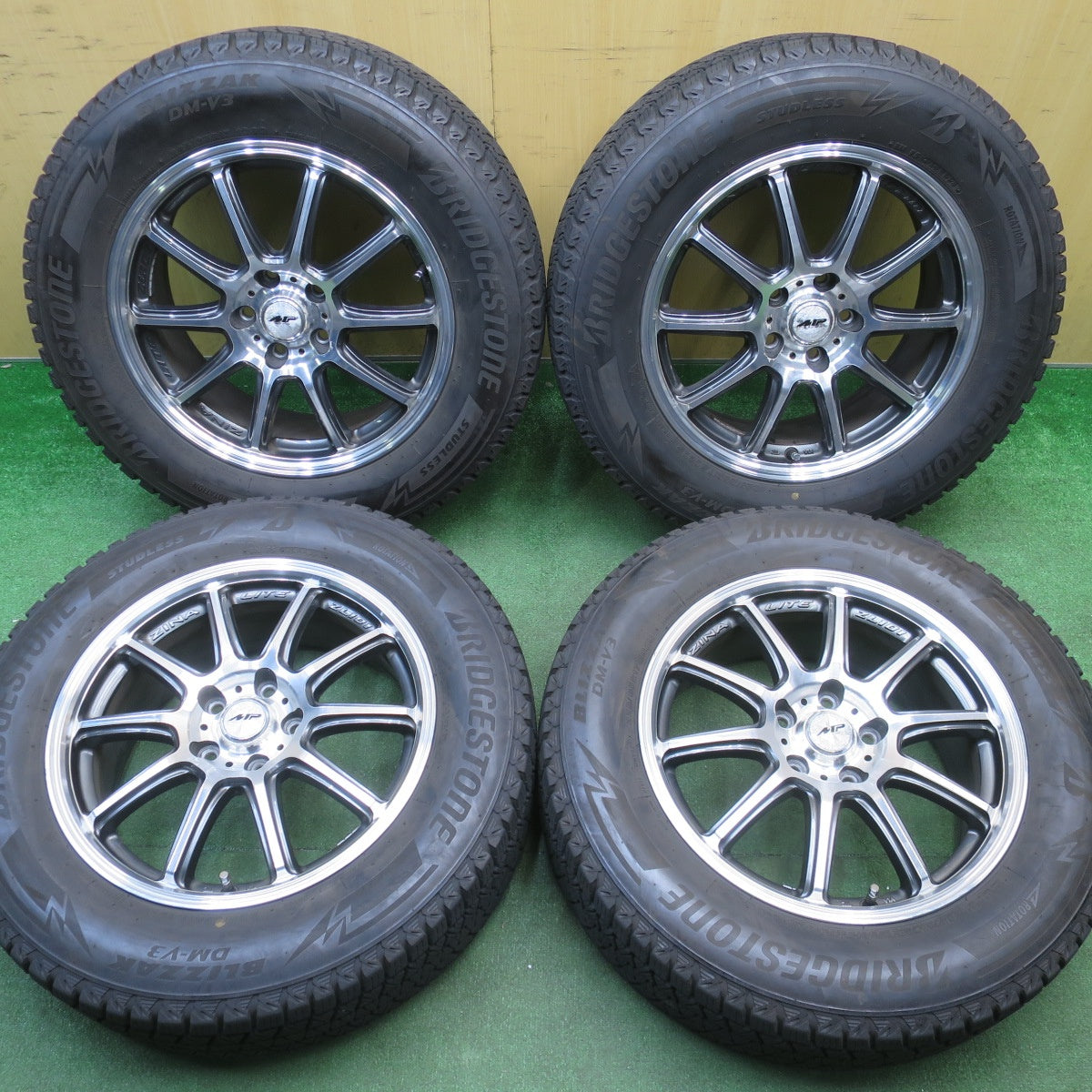 バリ溝！9分★スタッドレス 225/65R17 ブリヂストン ブリザック DM-V3 ZINA MP LITE ZL101 ジーナ 17インチ PCD114.3/5H★6021701NJス