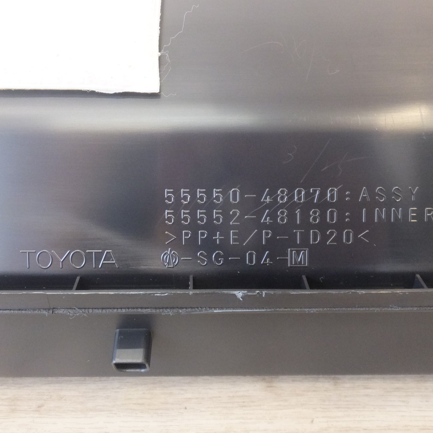 [送料無料] 未使用★トヨタ TOYOTA 純正 ハリアー ZSU60 グローブボックス 55550-48071-C0★