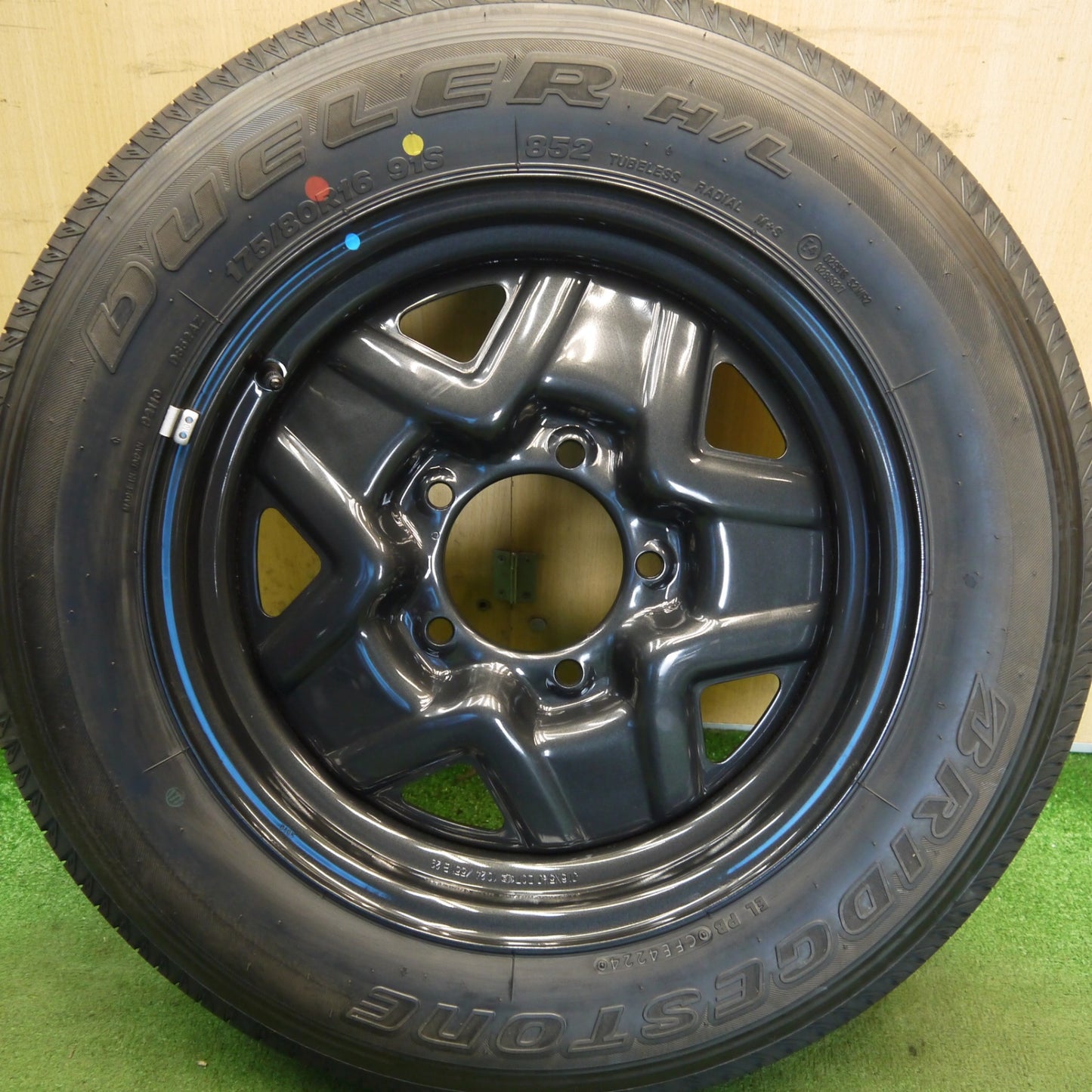 未使用！24年！1本◎スズキ JB64 ジムニー 純正 スチール 175/80R16 ブリヂストン デューラー H/L 852 DUELER スペア 16インチ PCD139.7/5H◎6071706Hノ