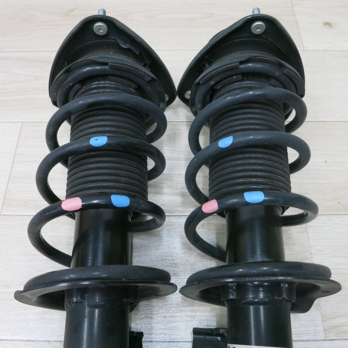 [送料無料] 1台分◆トヨタ GR86 RZグレード スバル BRZ 純正 サスペンション セット 20310CC020 20310CC030 20365CC010 ショック スプリング 等◆