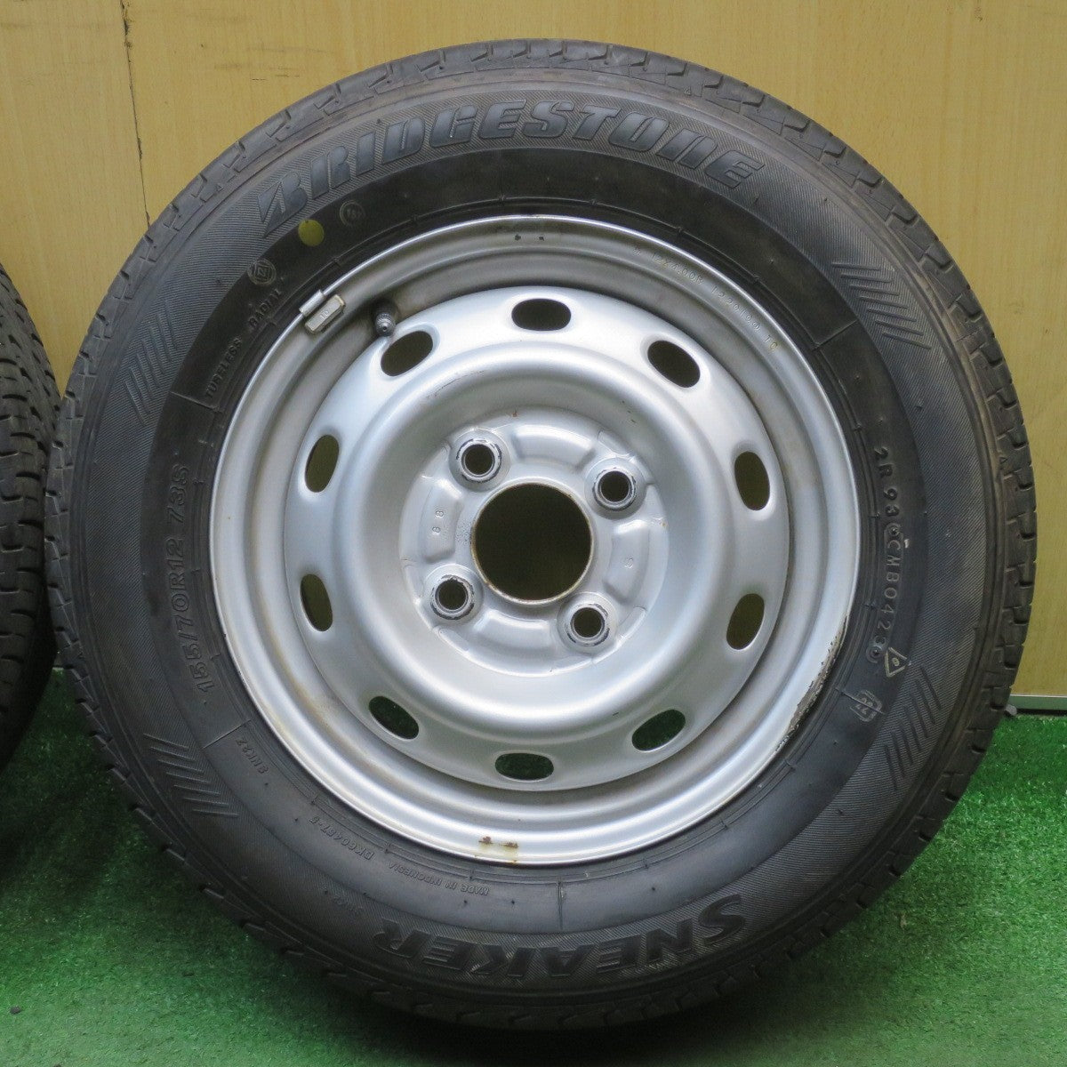 バリ溝！23年！ほぼ10分★155/70R12 ブリヂストン スニーカー SNK2 スチール ホイール 12インチ PCD100/4H★6051908NJノ