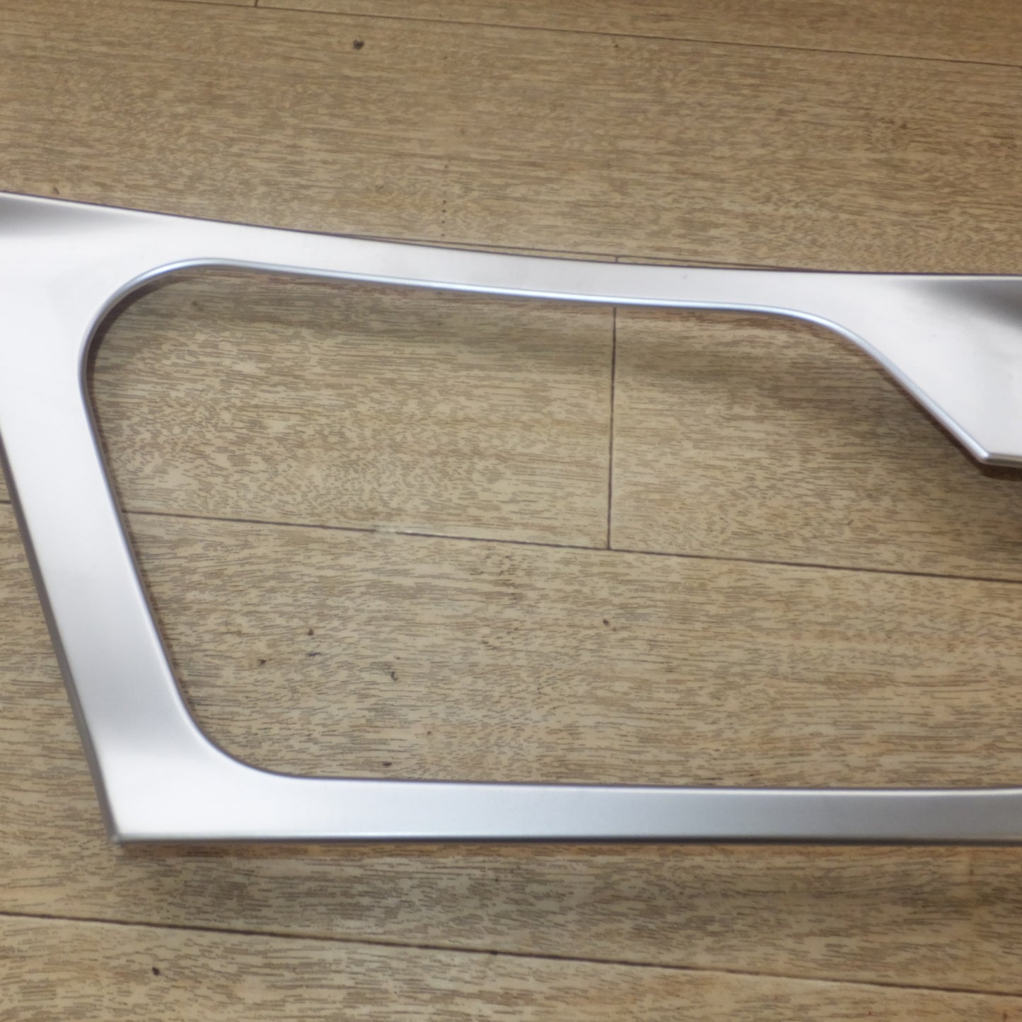 [送料無料] 未使用★日産 NISSAN 純正 ノート E13 シフトパネル ガーニッシュ WK-904-15 サテンシルバー★