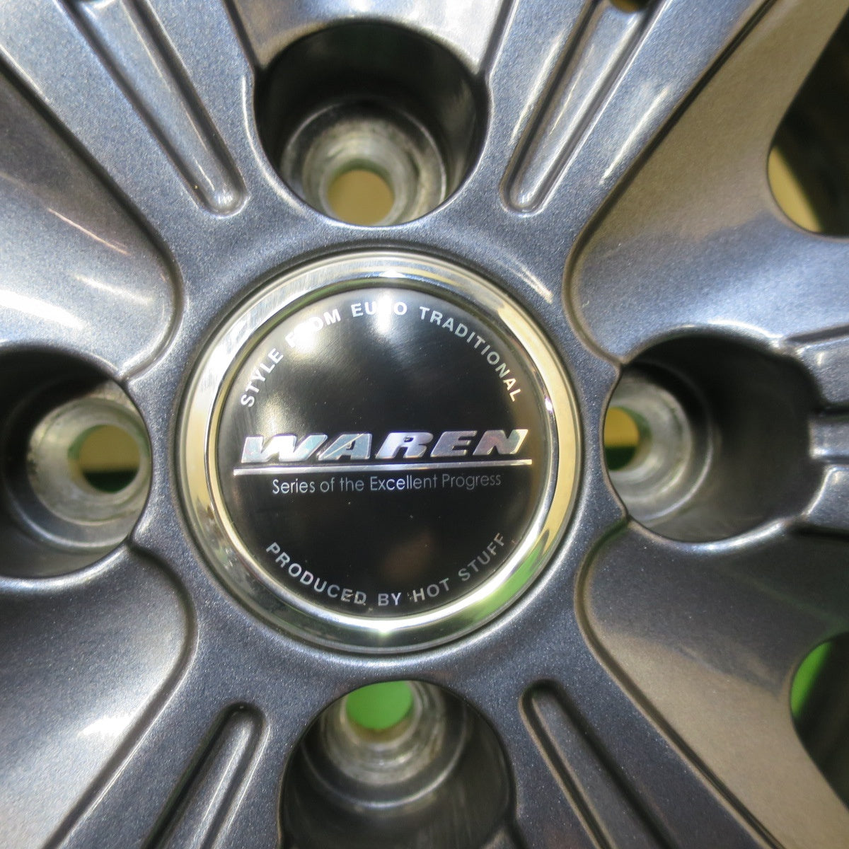 バリ溝！21年！キレイ！9.5分★スタッドレス 185/55R15 ダンロップ ウインターマックス WM02 WAREN ヴァーレン 15インチ PCD100/4H★5041204イス