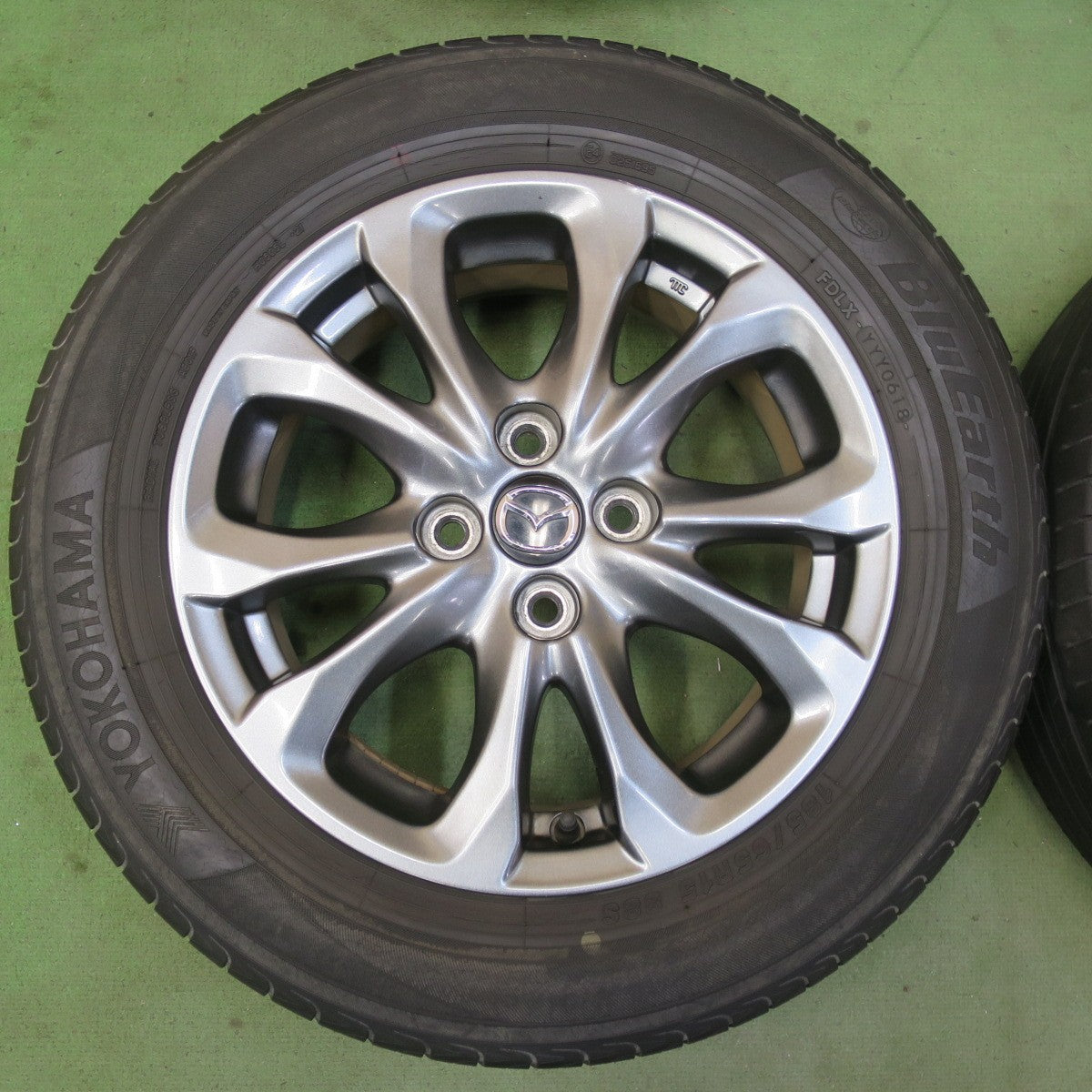 キレイ★マツダ DJ デミオ 純正 185/65R15 ヨコハマ ブルーアース AE01F BluEarth-A AE50 15インチ PCD100/4H★6050810イノ