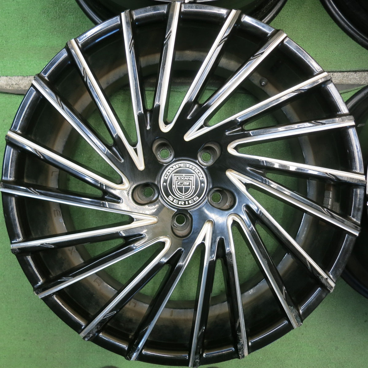 4本価格◎BMW 等 LEXANI C/S 20インチ ホイール レグザーニ レクサーニ 20×8.5J PCD120/5H◎6082205HAホ