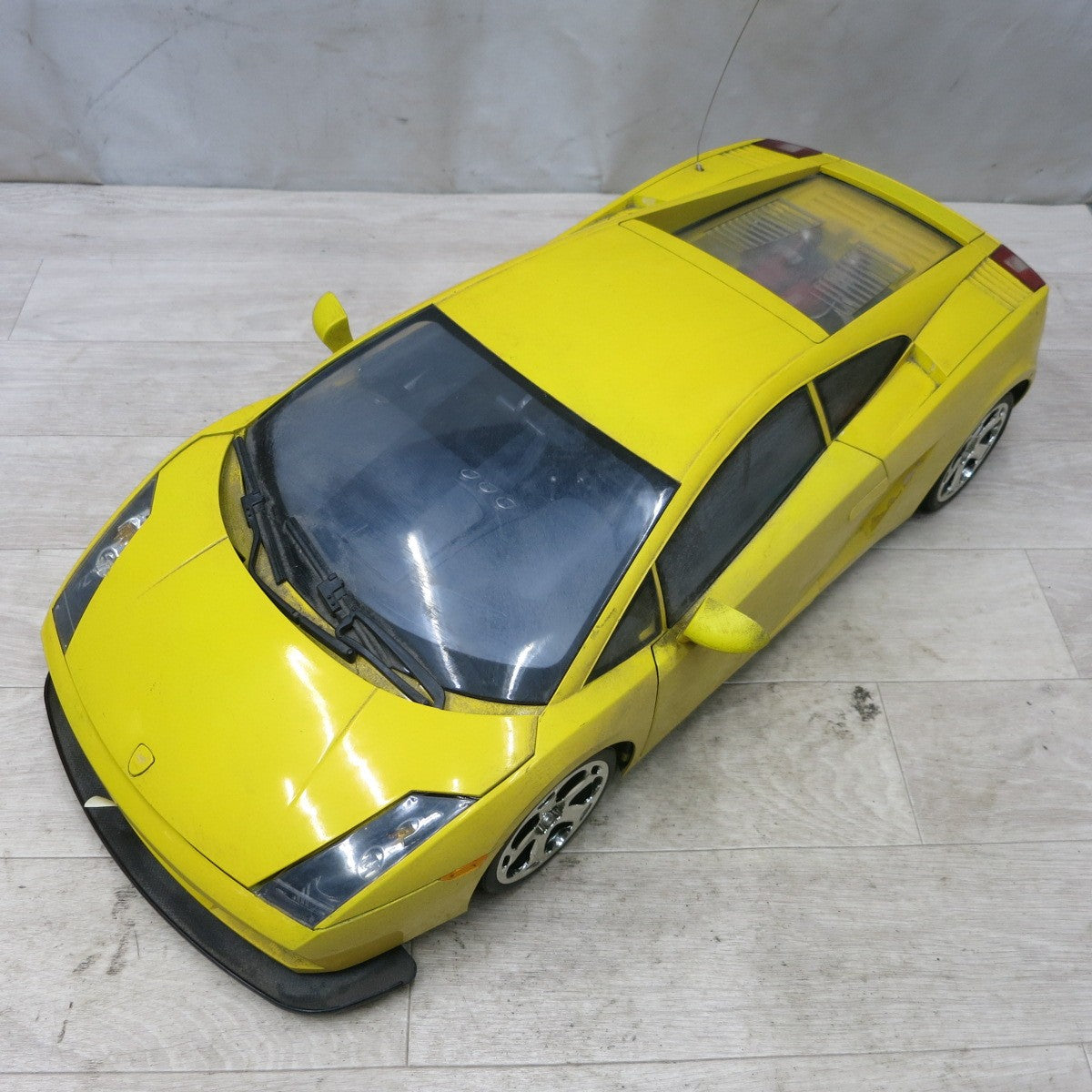 [送料無料] ◆ランボルギーニ ラジコン カー ガヤルド  イエロー 黄色 TH-2884 おもちゃ レージングカー 現状品◆