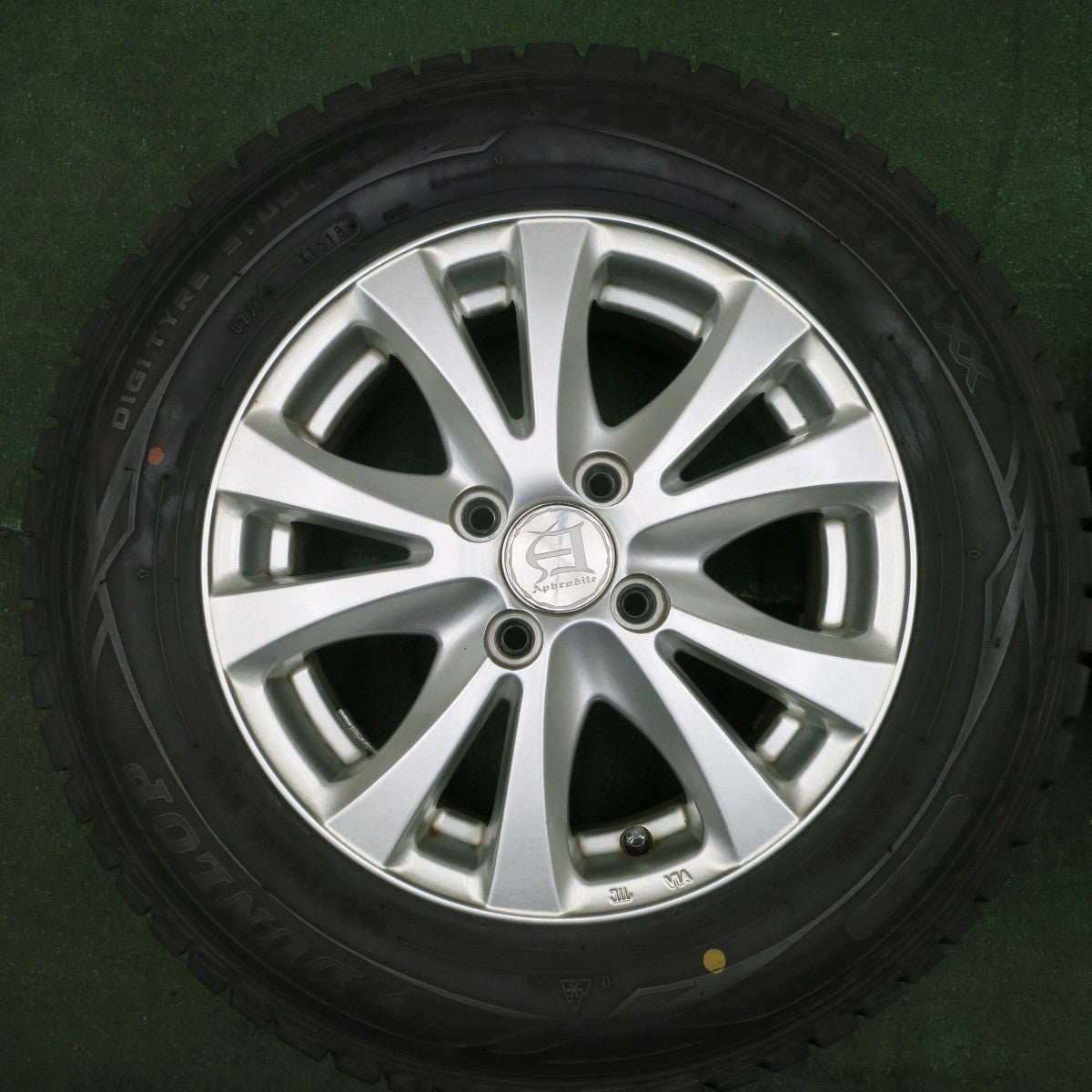 *送料無料* バリ溝！キレイ！9分★スタッドレス 185/70R14 ダンロップ ウインターマックス WM01 Aphrodite アフロディーテ 14インチ PCD100/4H★4063003NJス