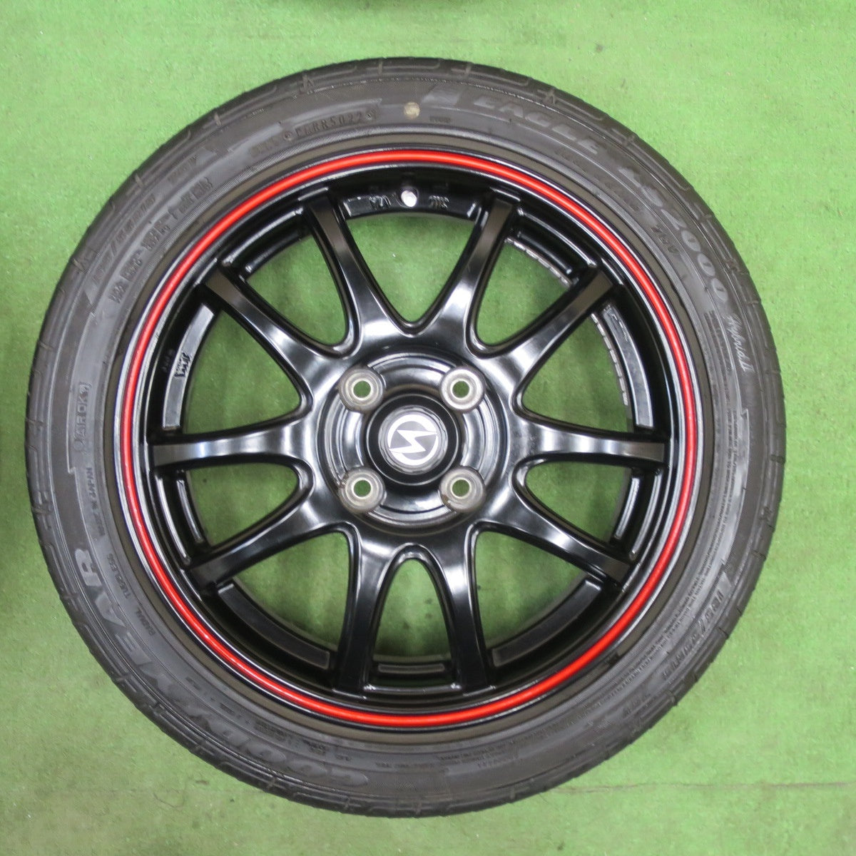 バリ溝！22年！キレイ！8.5分★165/55R15 グッドイヤー イーグル LS2000 hybridⅡ S-HOLD S-5V 15インチ 軽サイズ N-BOX ワゴンR 等 PCD100/4H★6022102TTノ
