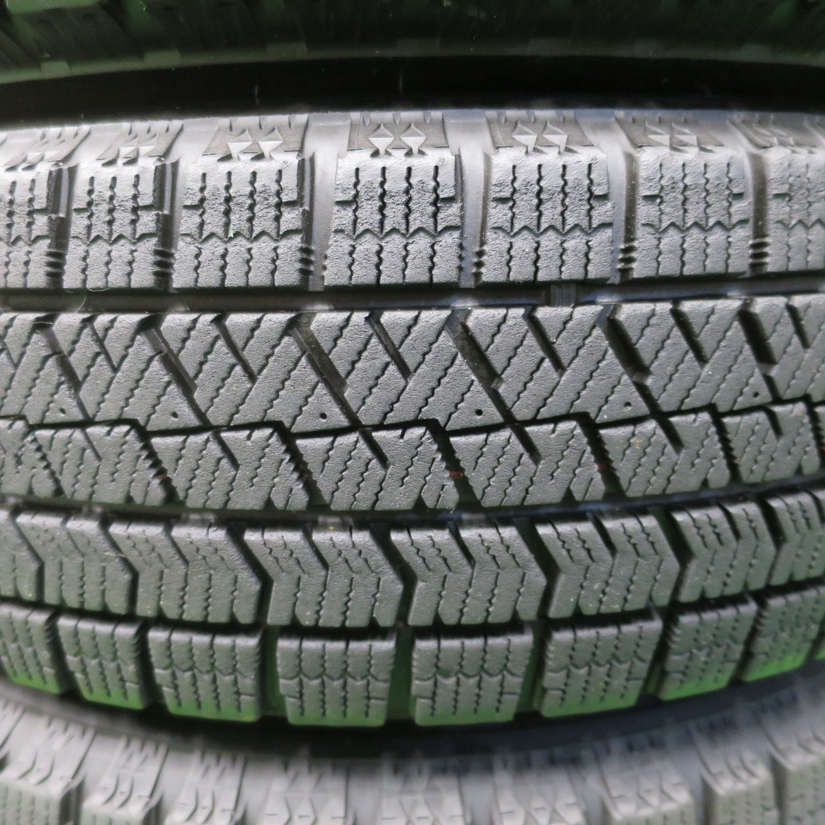 バリ溝！22年！キレイ！8.5分★スタッドレス 155/65R14 ブリヂストン ブリザック VRX2 WAREN ヴァーレン 14インチ PCD100/4H★5120301NKス