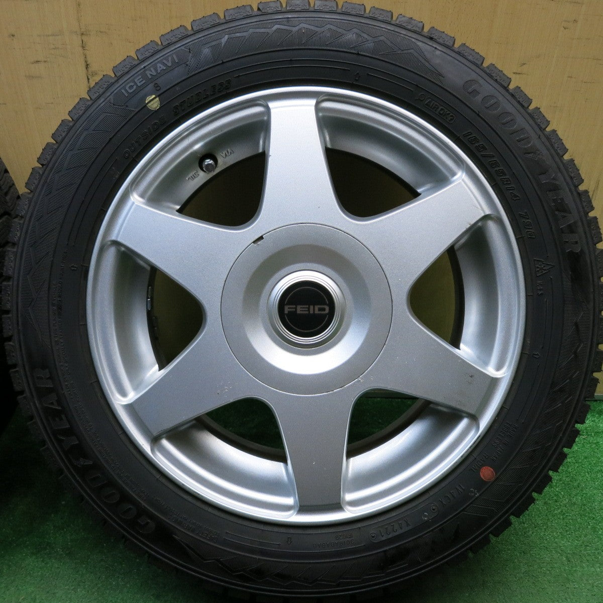 バリ溝！21年！ほぼ10分★スタッドレス 165/65R14 グッドイヤー アイスナビ8 FEID 14インチ PCD100 114.3/4H マルチ★5052506HAス