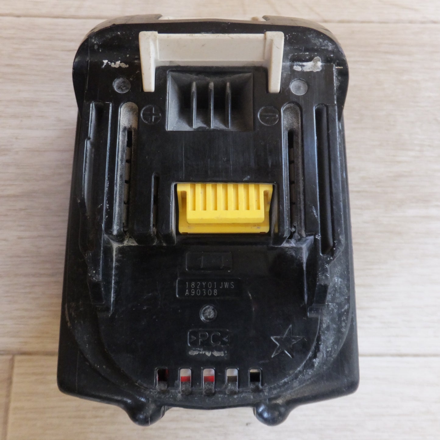 [送料無料] ★マキタ makita バッテリ BL1860B　DC18V 6.0Ah 108Wh Li-ion20★