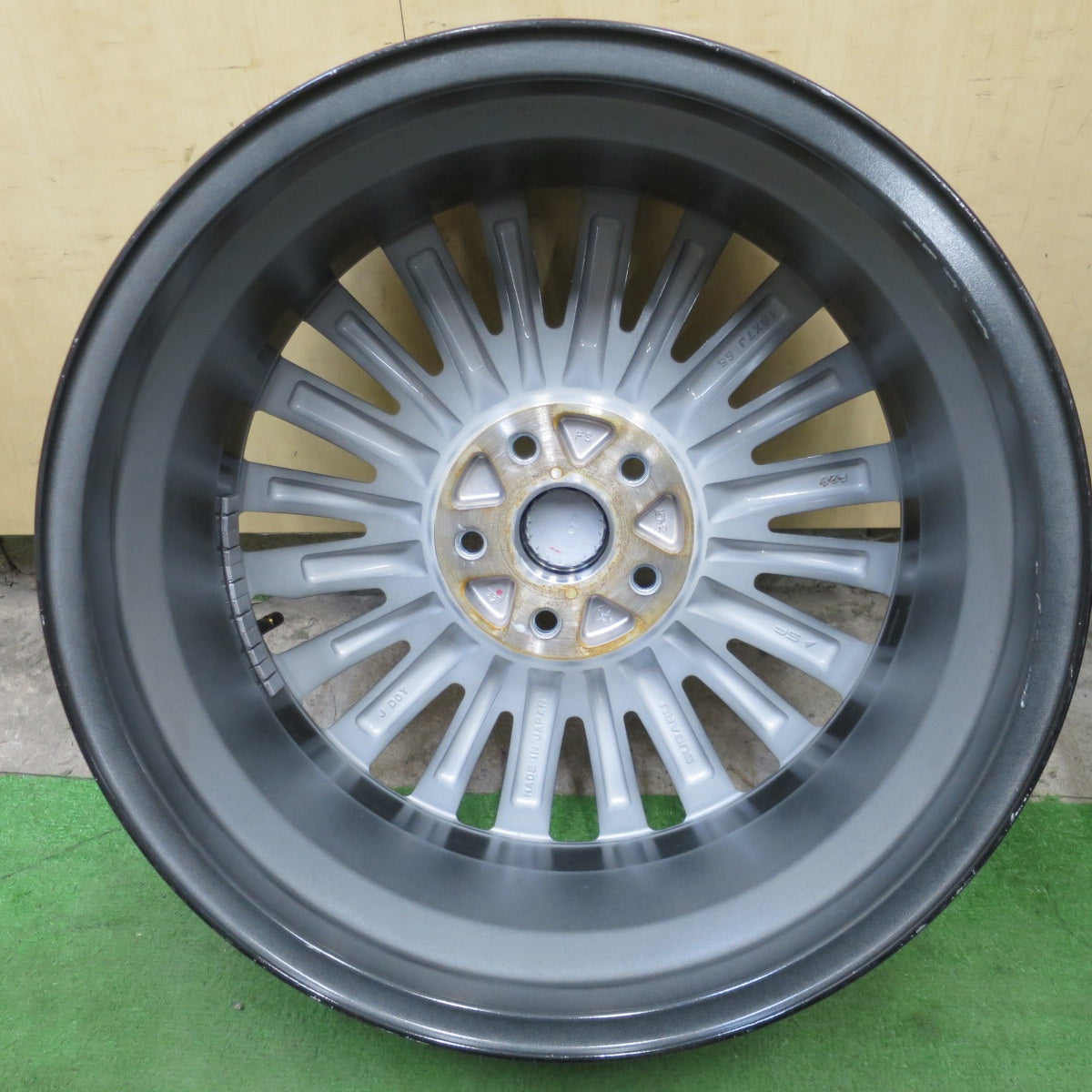 新車外し◎スバル レヴォーグ レイバック 純正 ホイール 18インチ 18×7J PCD114.3/5H◎6092601NGホ