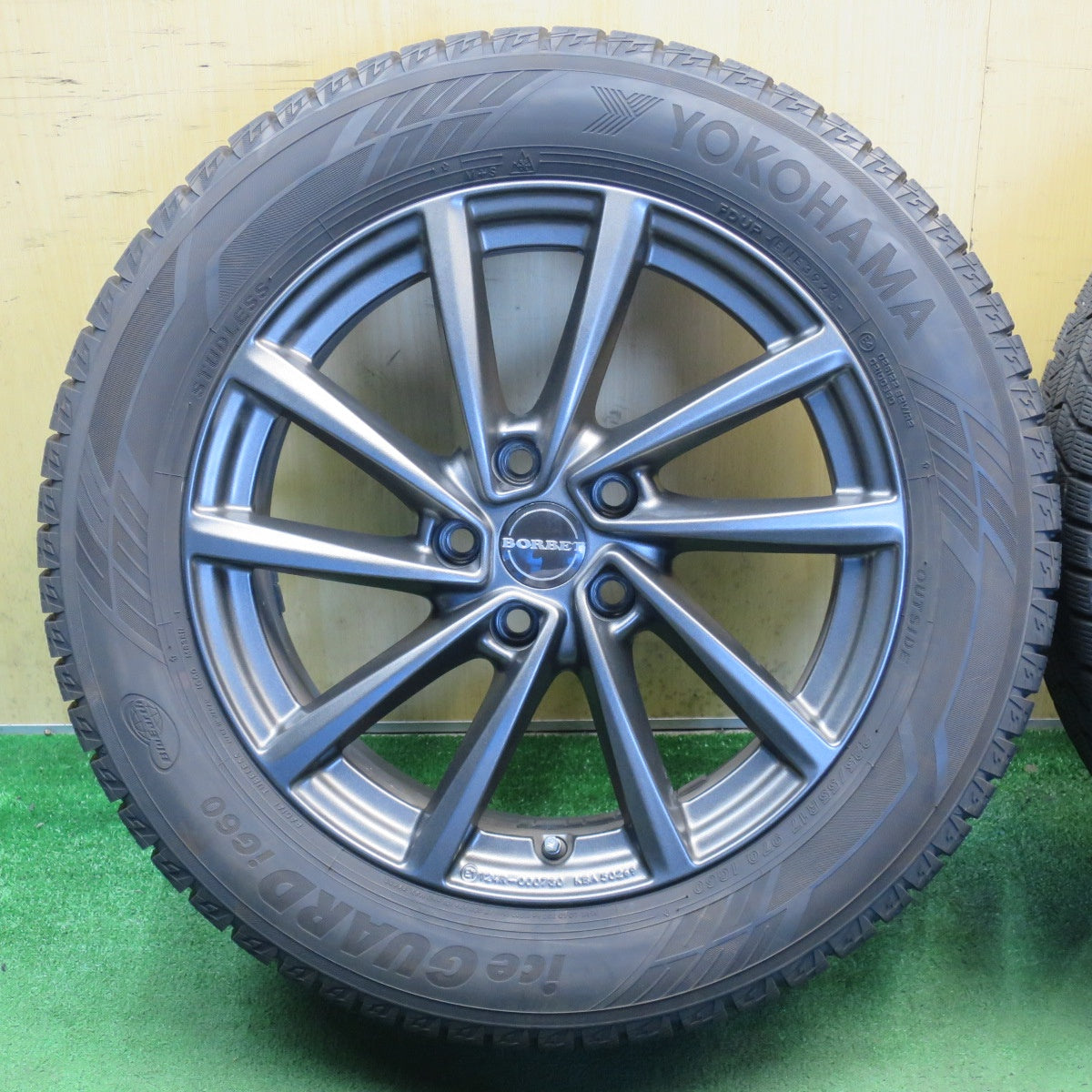 バリ溝！23年！キレイ！9.5分◎BMW MINI 等 BORBET typeV 225/55R17 スタッドレス ヨコハマ アイスガード iG60 ボルベット タイプ5 17インチ PCD112/5H◎6072501NJス